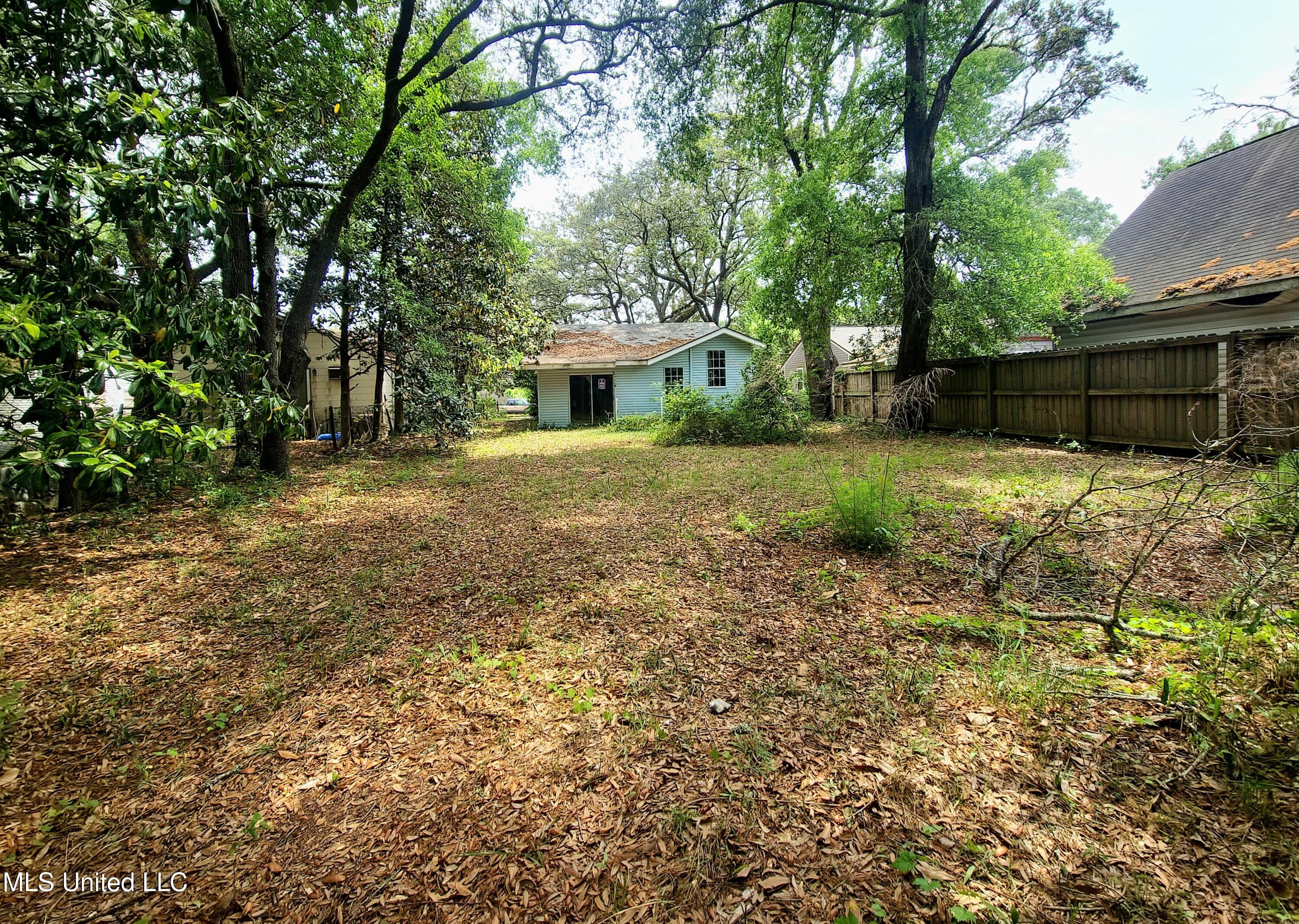 2409 Joan Avenue