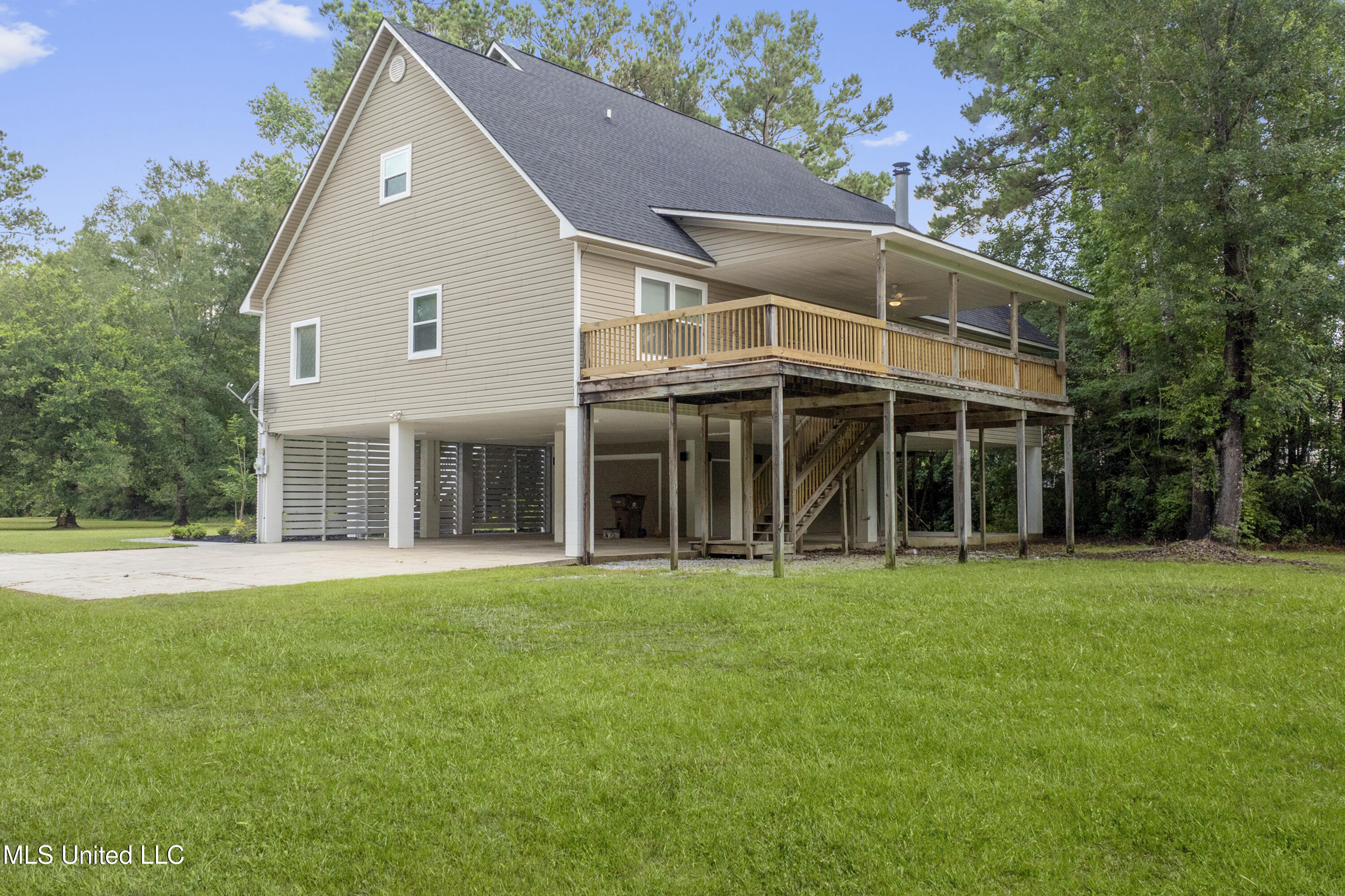 3554 Rivers Pointe Road, D'Iberville