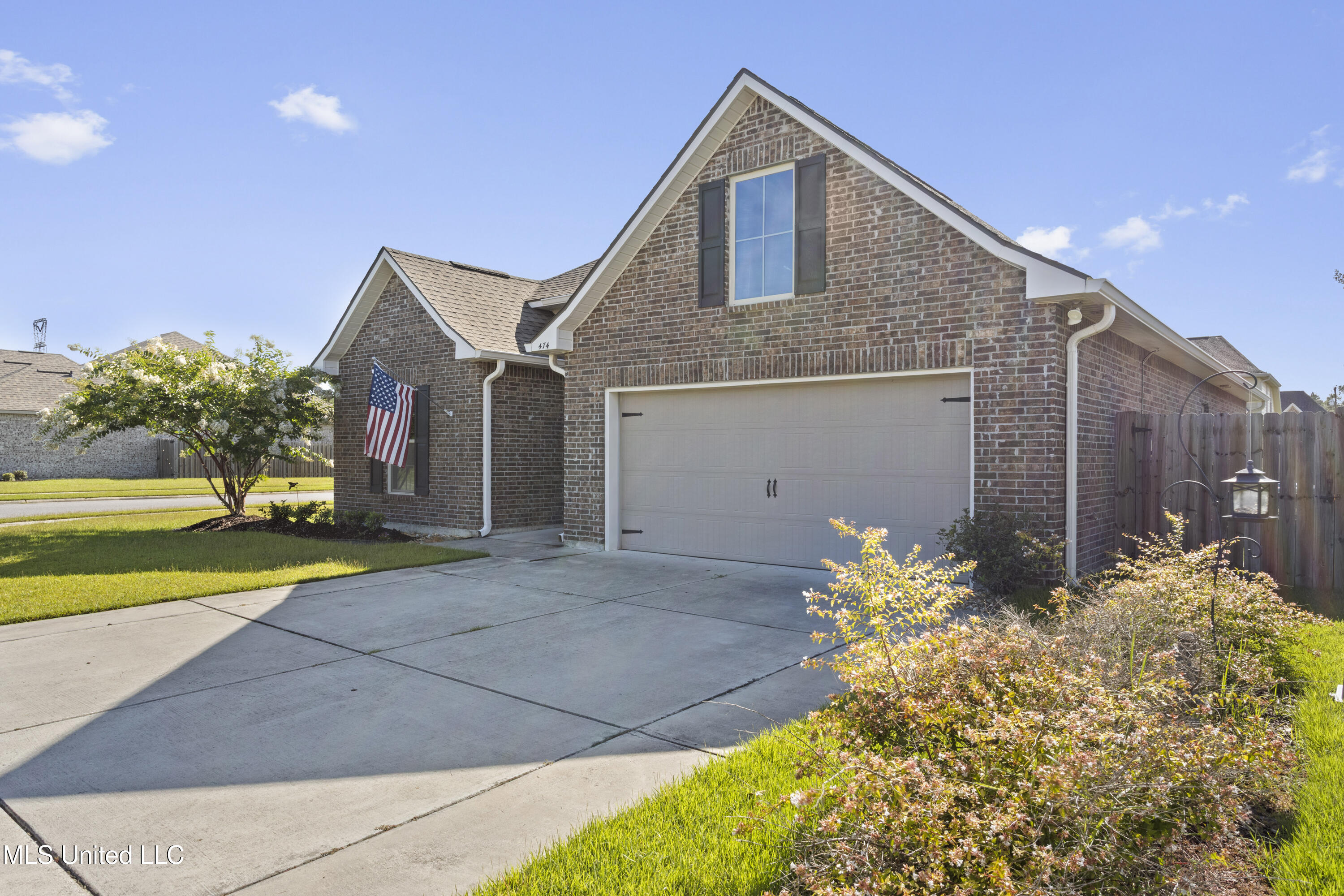 474 Palm Breeze Drive