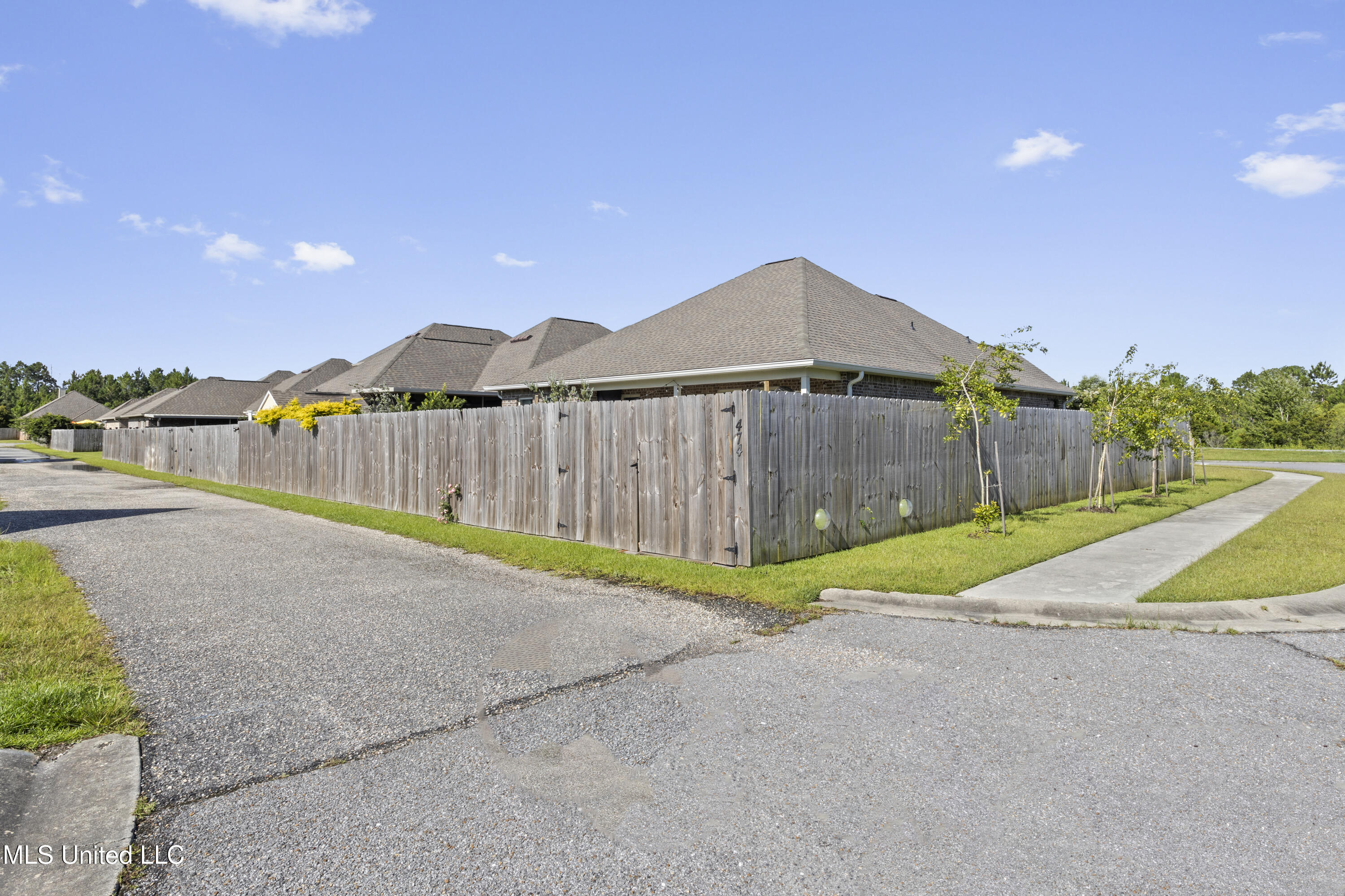 474 Palm Breeze Drive