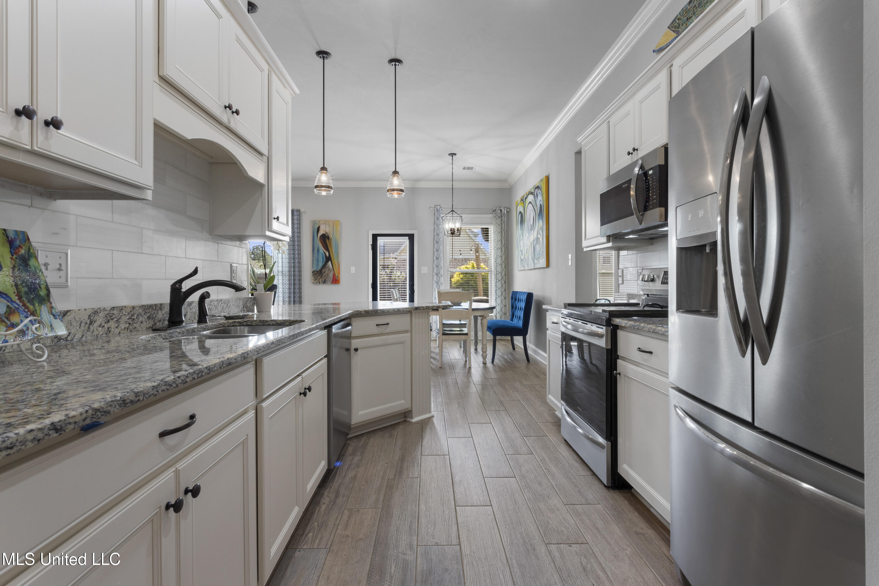 474 Palm Breeze Drive