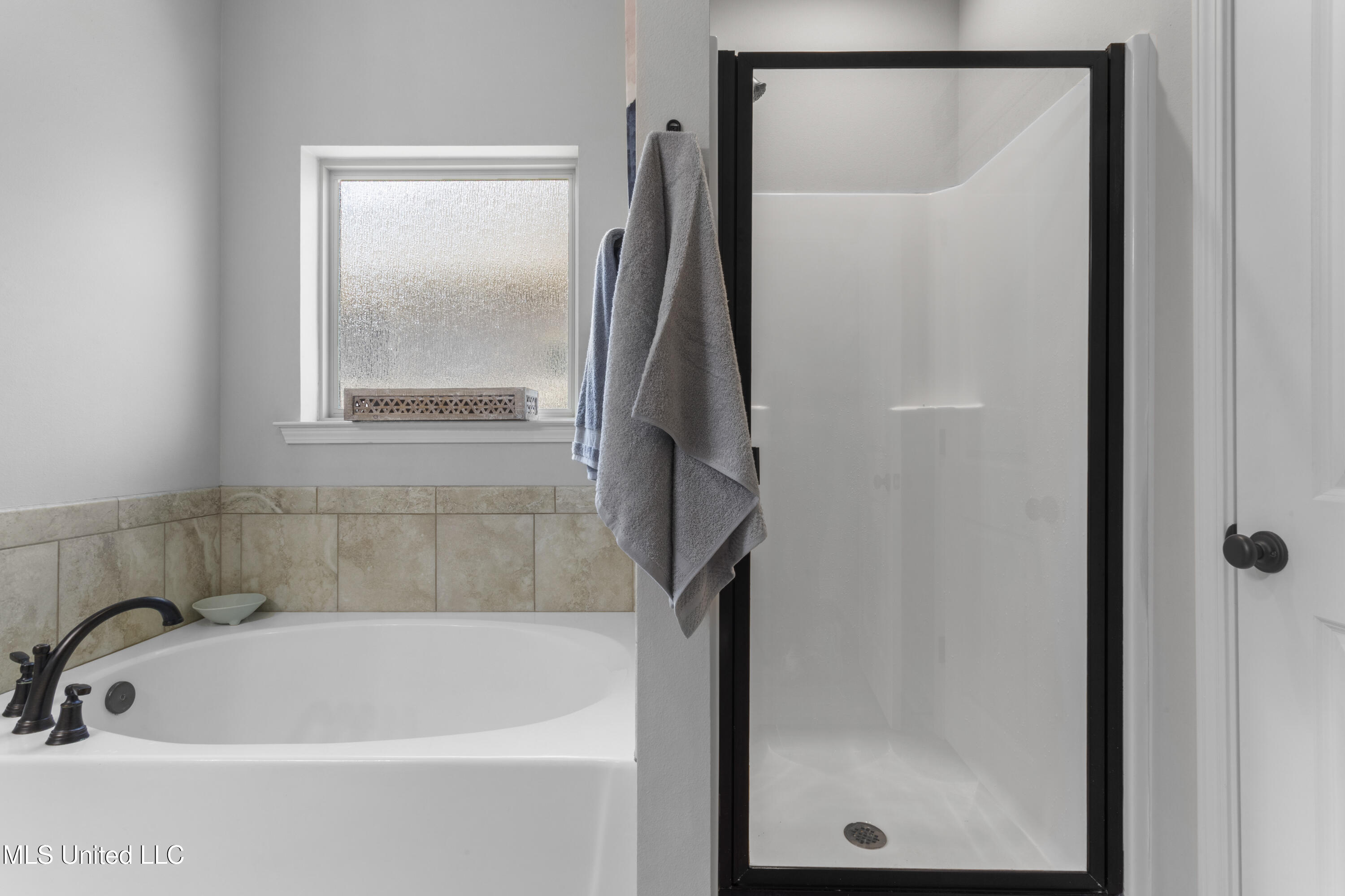 474 Palm Breeze Drive