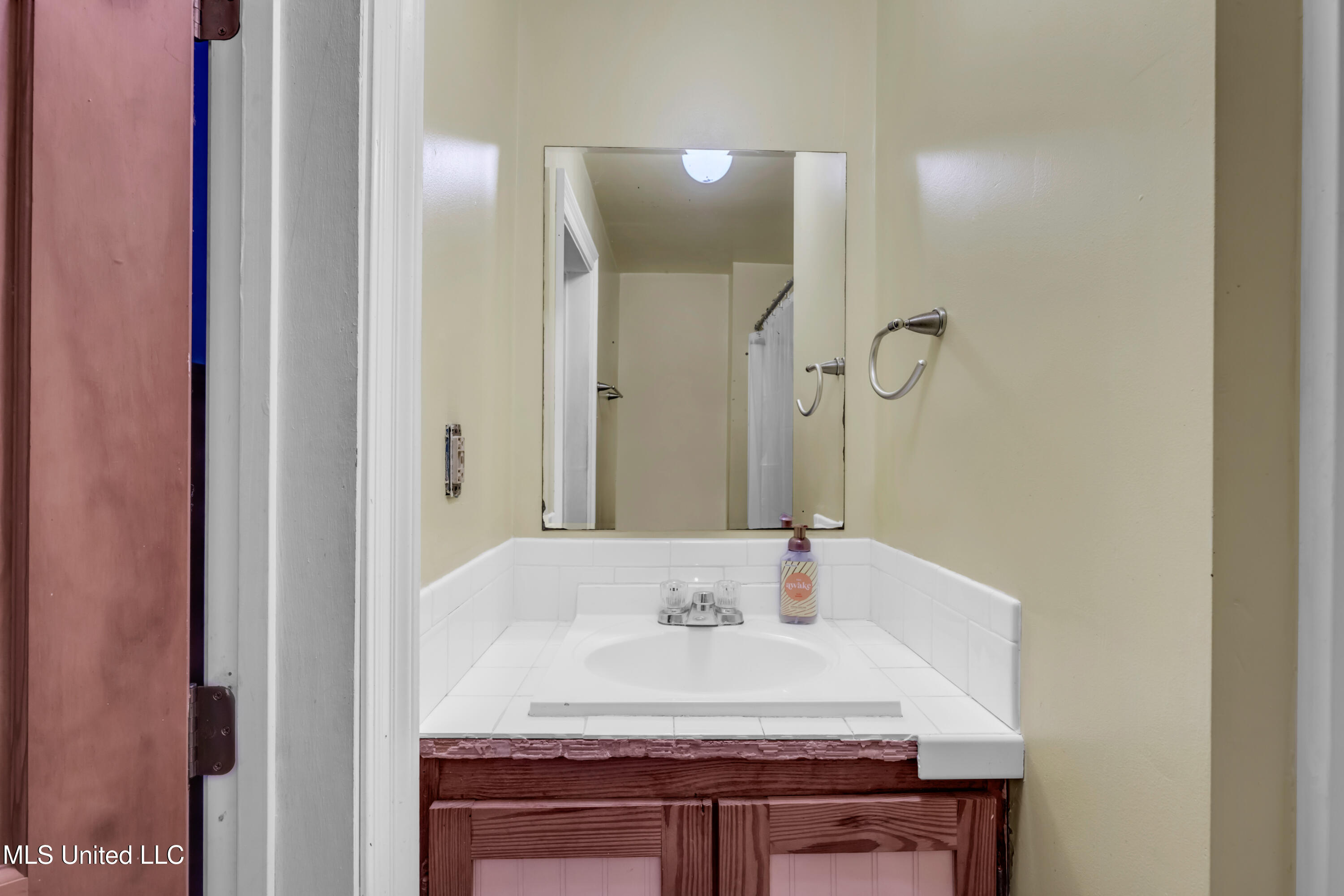 2844 Flounder Circle