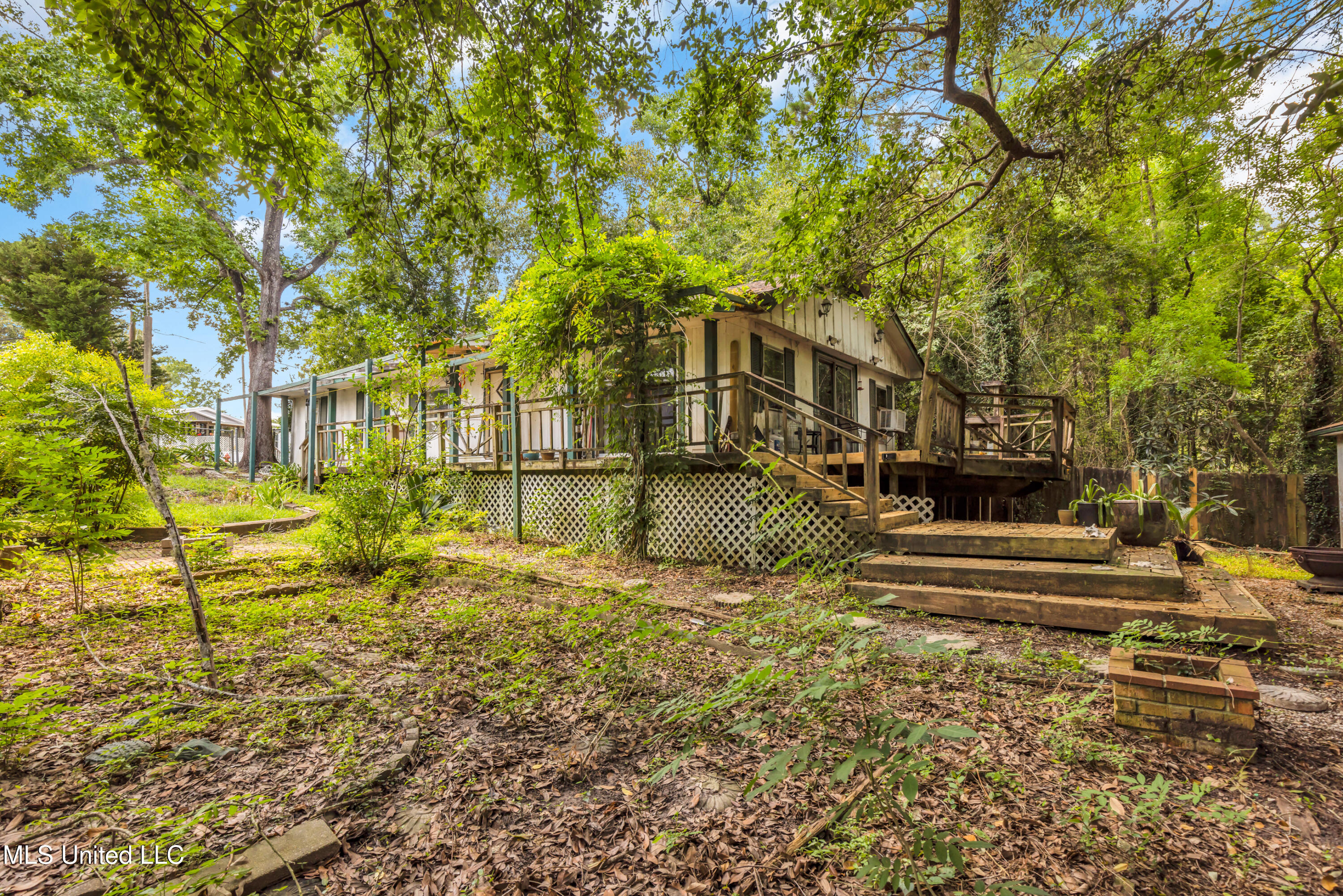 2844 Flounder Circle