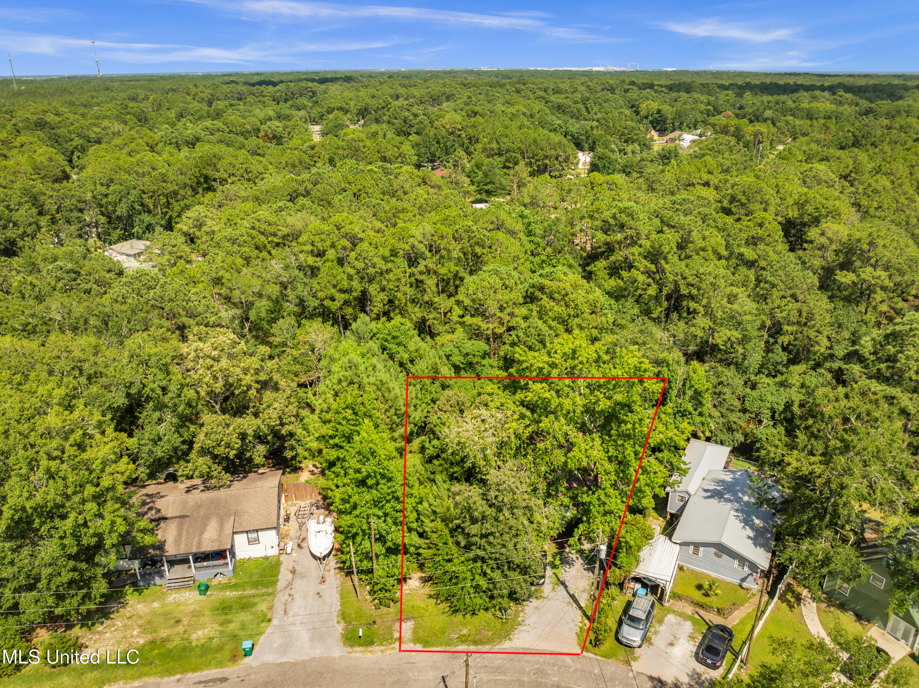 2844 Flounder Circle