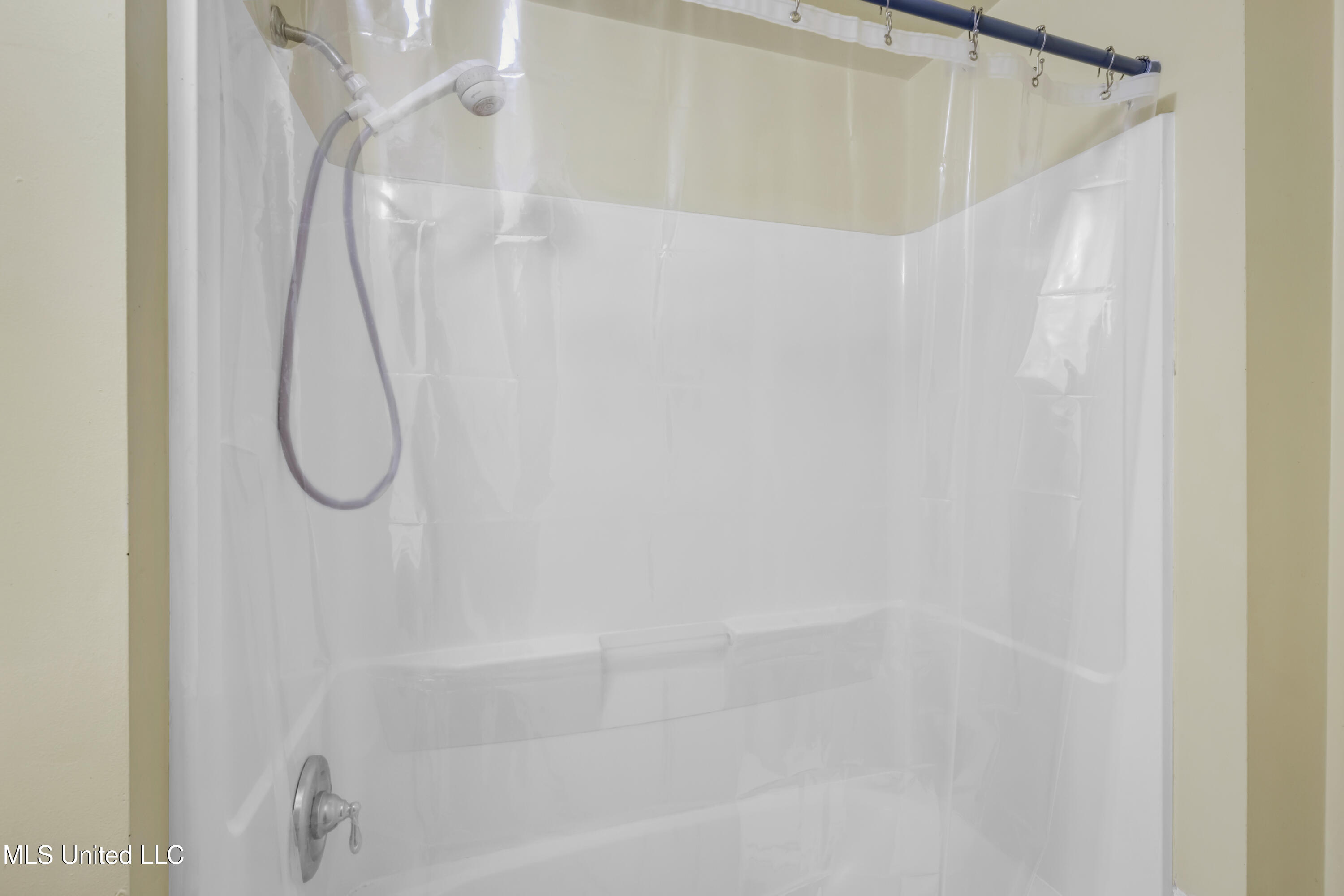 2844 Flounder Circle