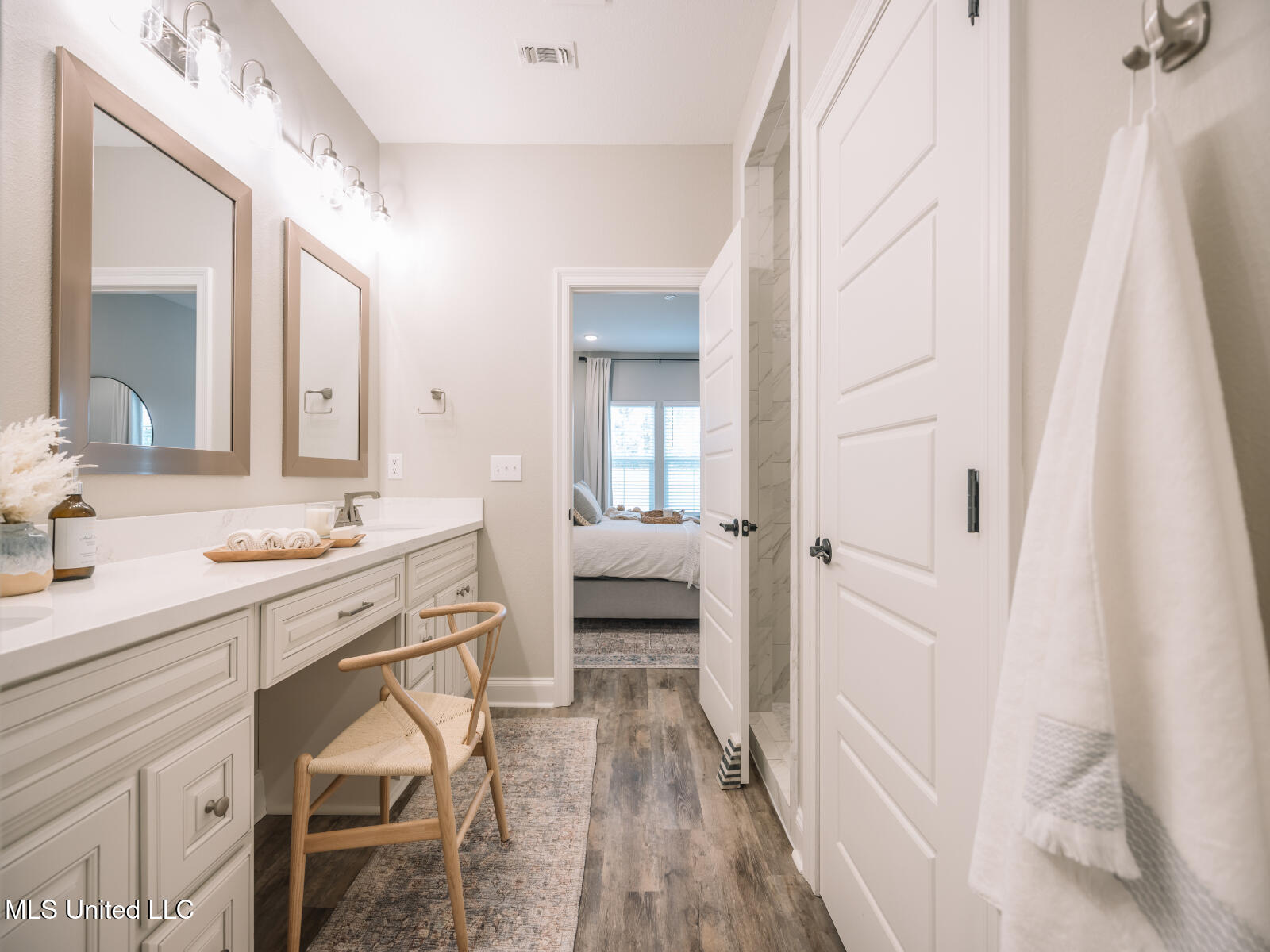 13625 Mayberry Court