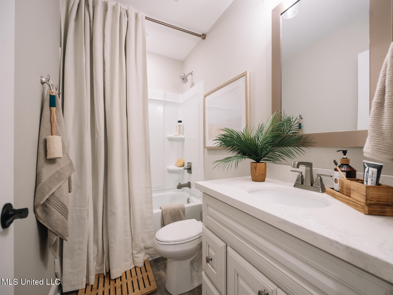 13625 Mayberry Court