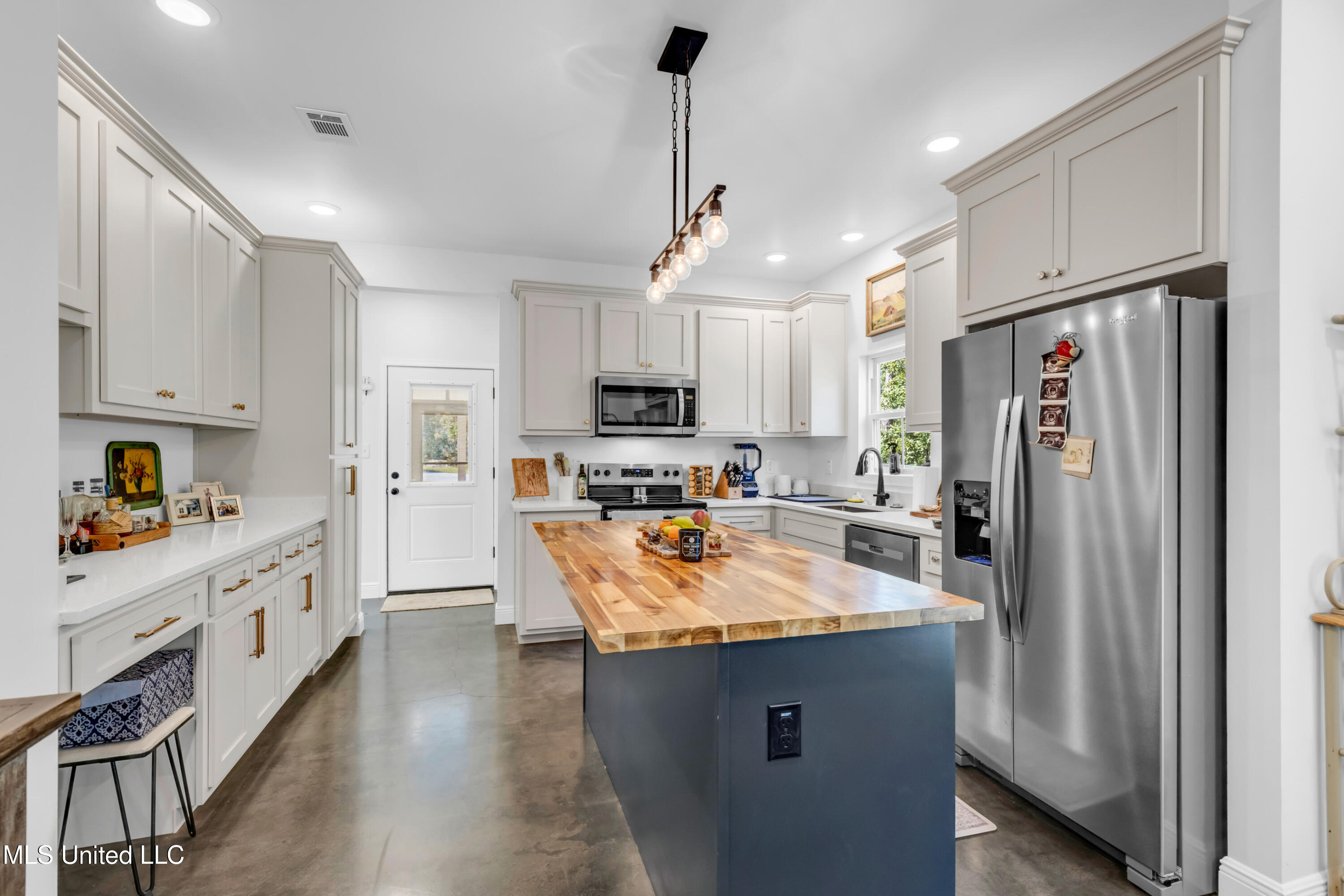 1003 Dorothy Street