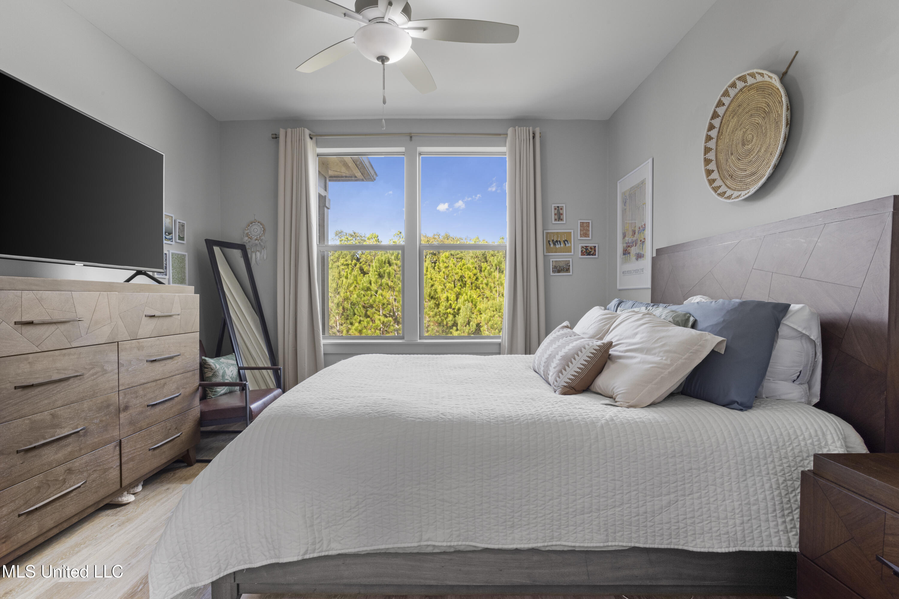 2501 Bienville Boulevard, 531