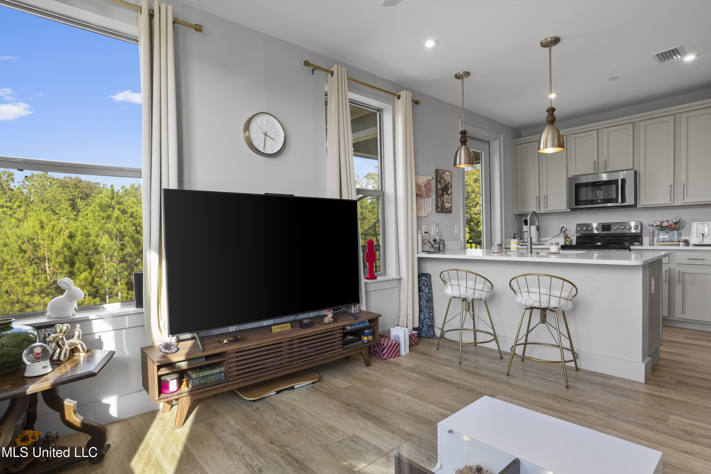 2501 Bienville Boulevard, 531