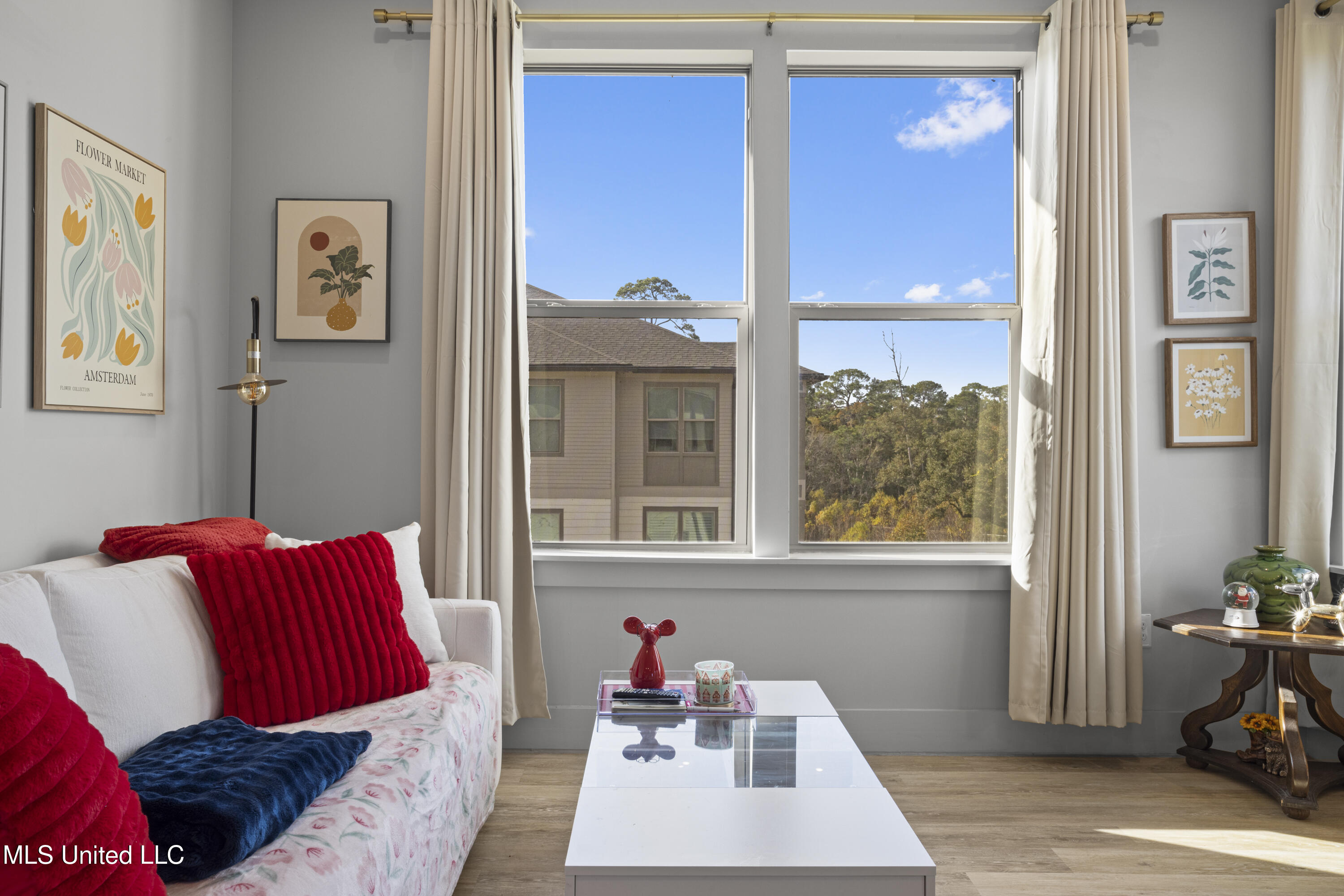 2501 Bienville Boulevard, 531