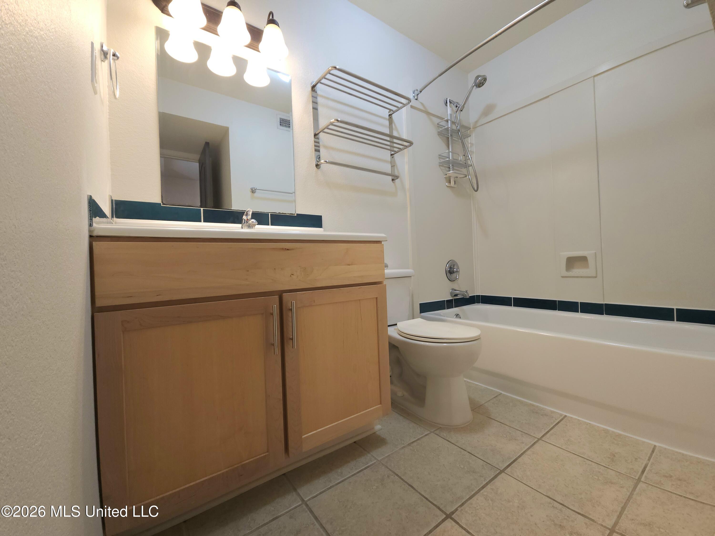 3230 Cumberland Road, 42