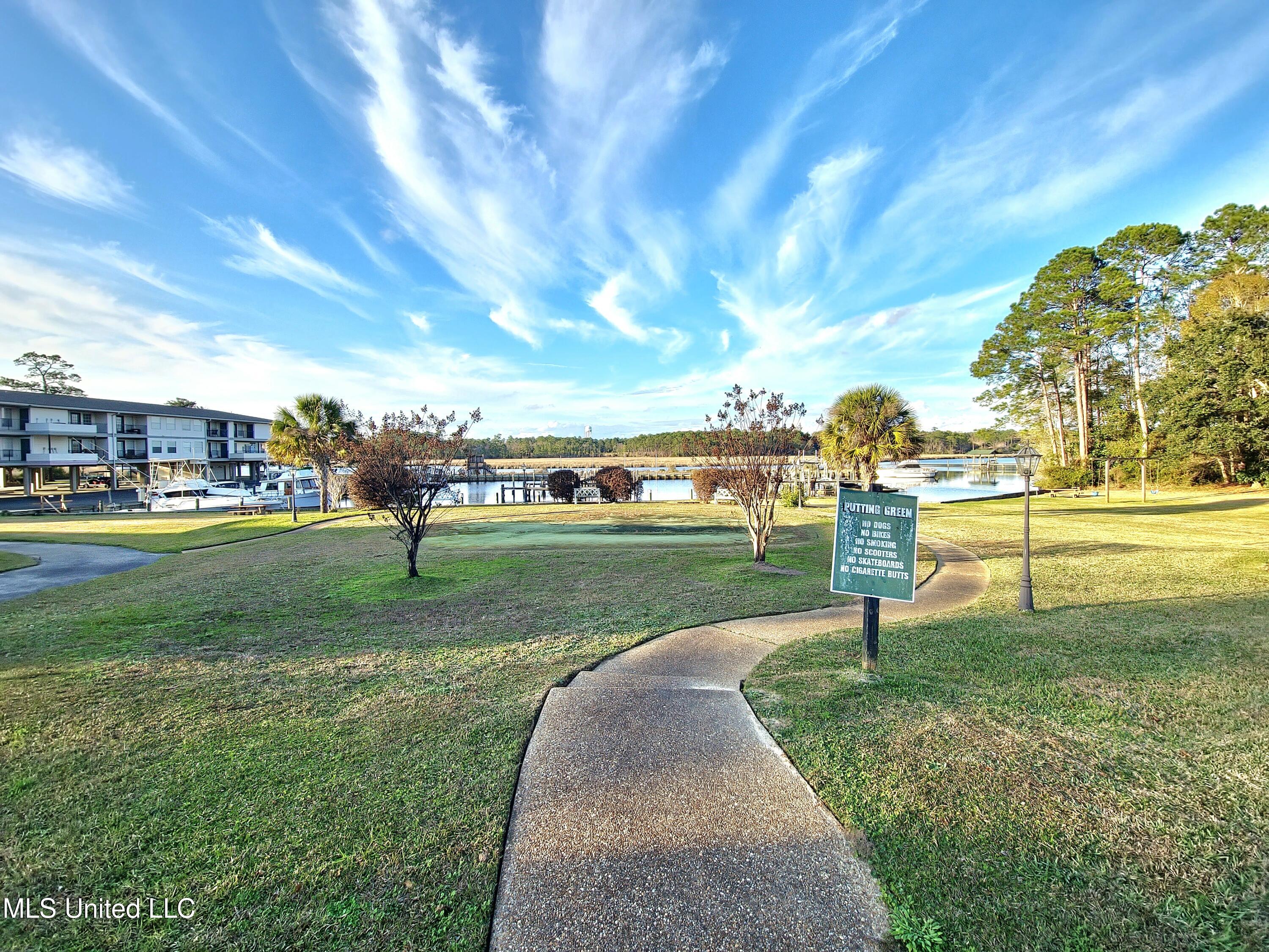 3230 Cumberland Road, 42