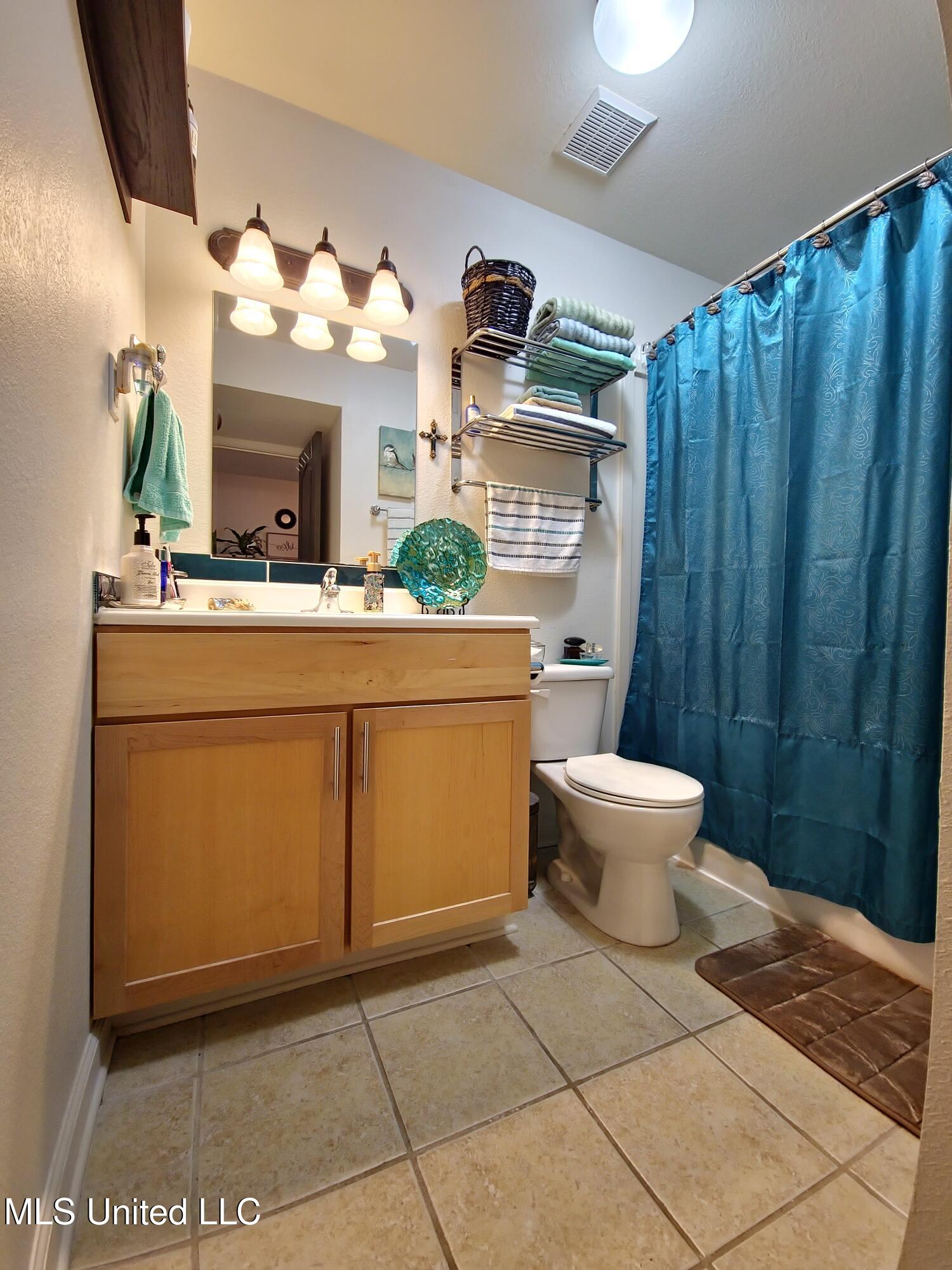 3230 Cumberland Road, 42