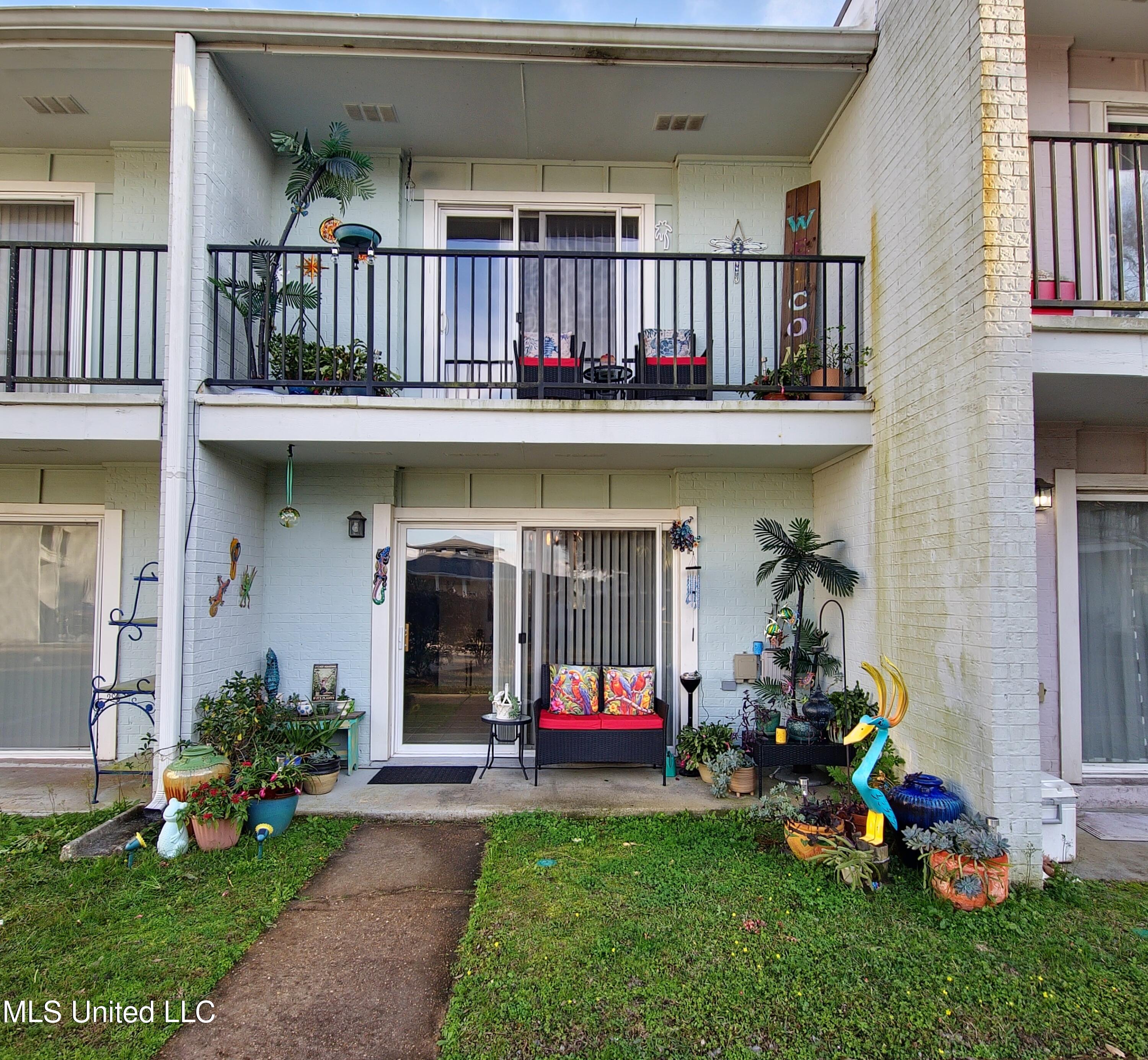 3230 Cumberland Road, 42