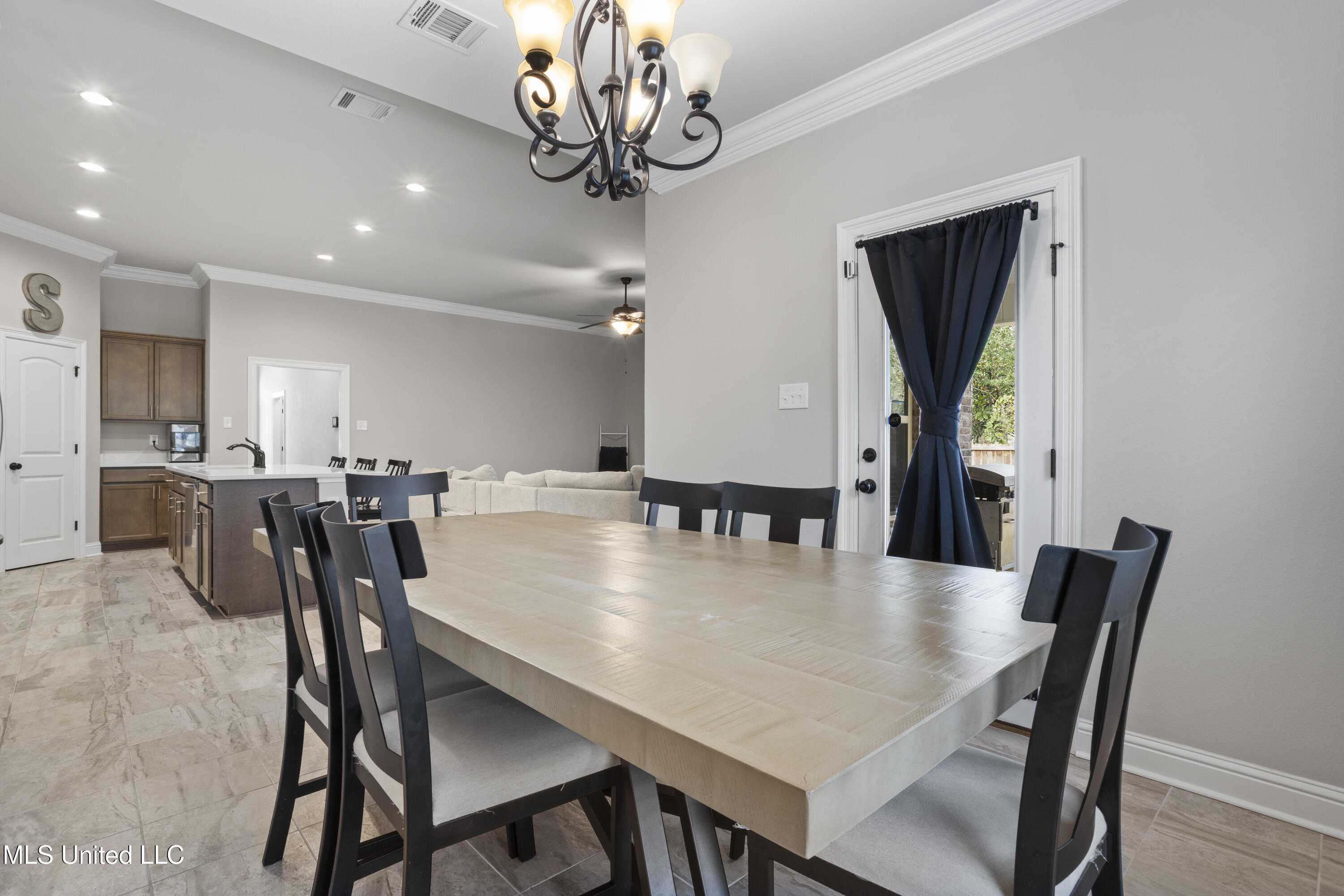 16519 Millsaps Avenue