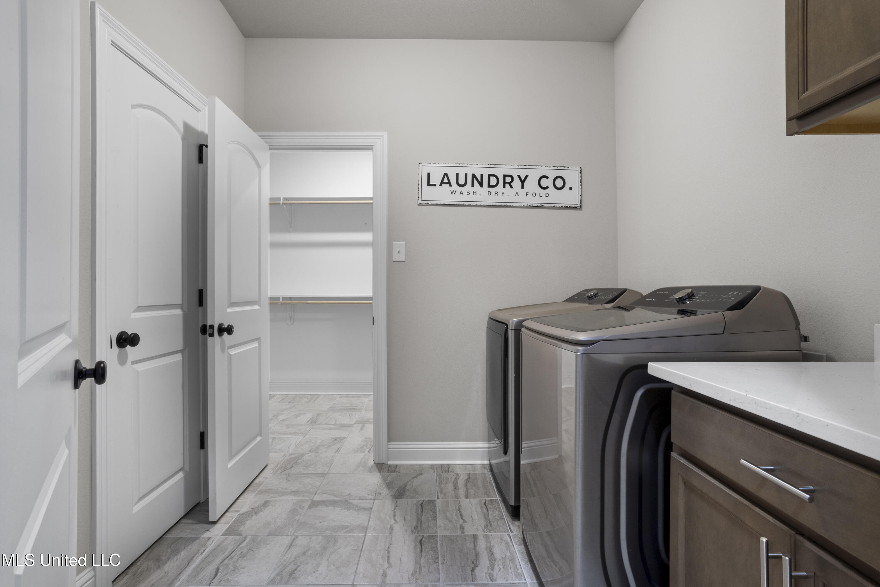 16519 Millsaps Avenue