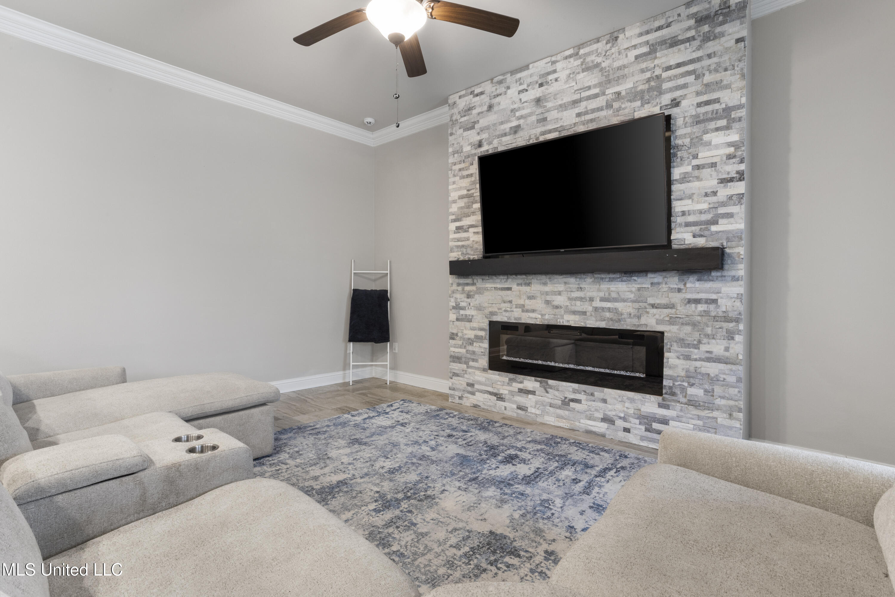 16519 Millsaps Avenue