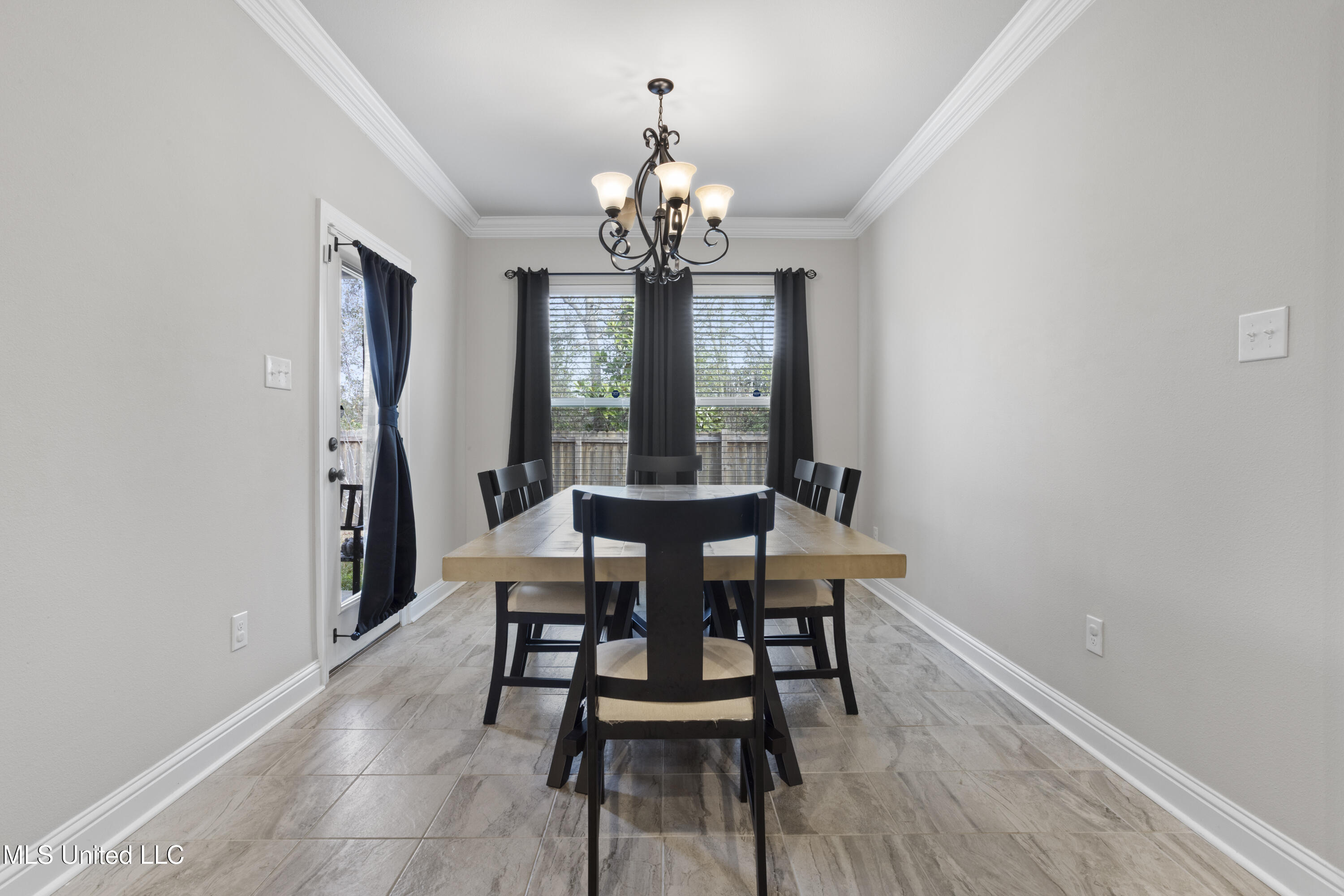 16519 Millsaps Avenue