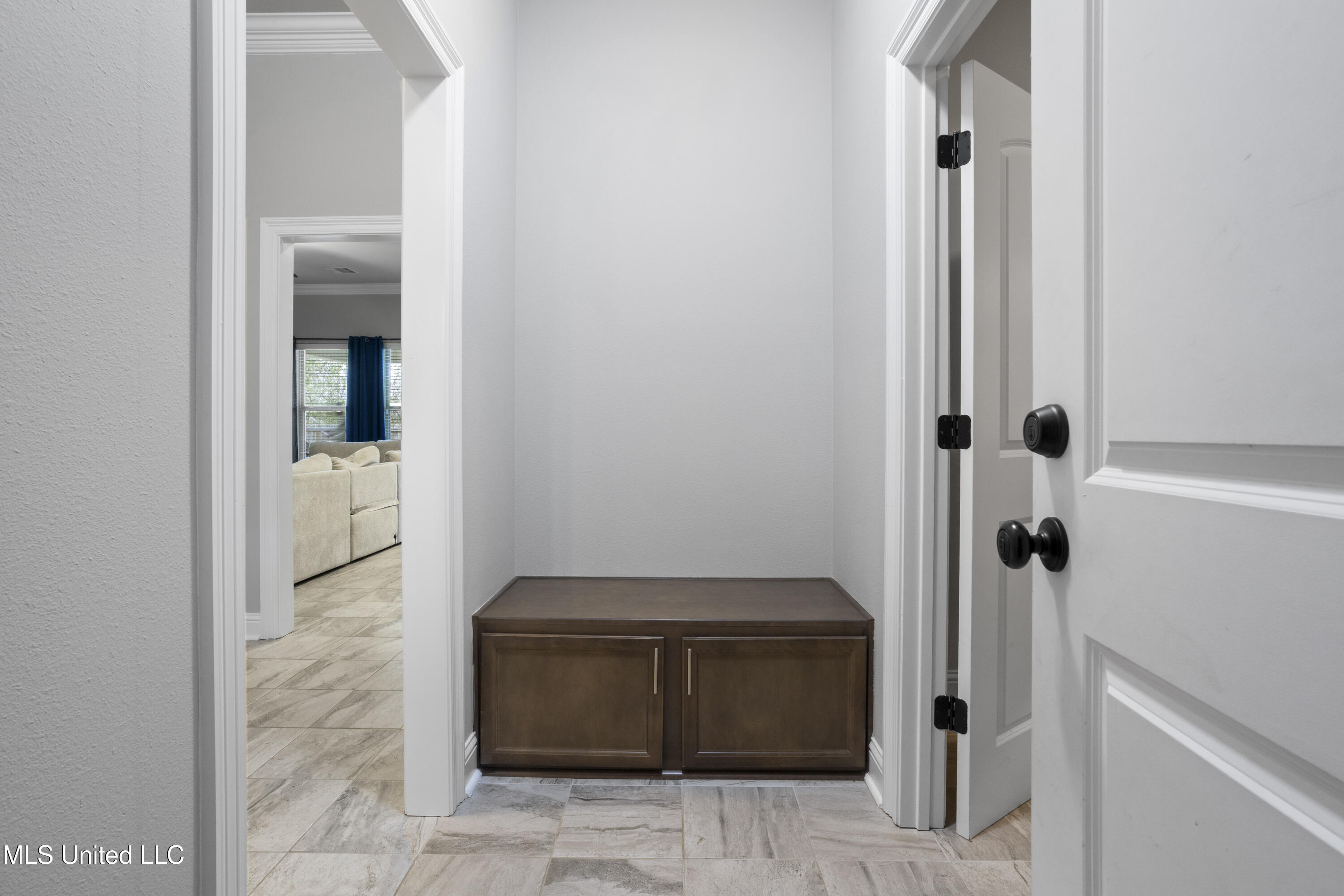 16519 Millsaps Avenue