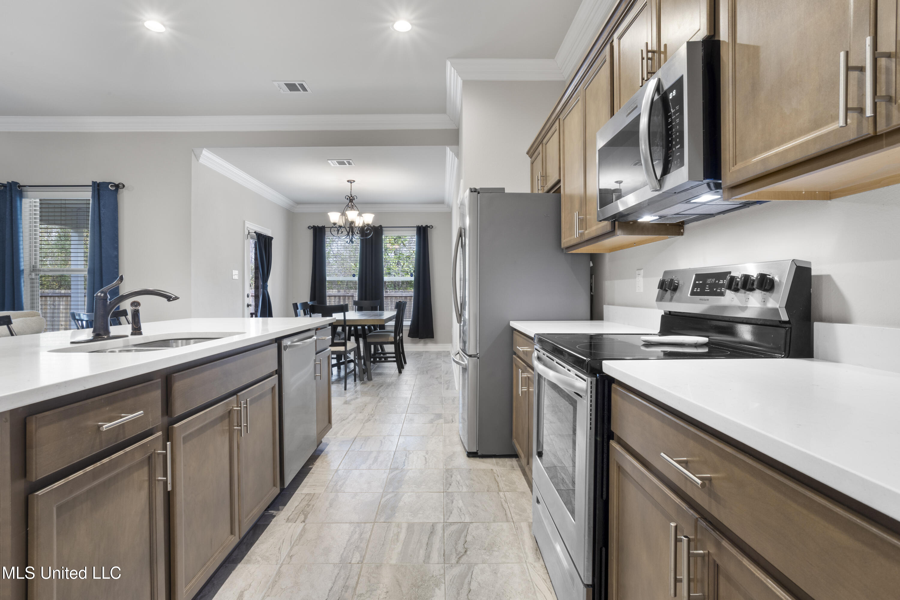 16519 Millsaps Avenue