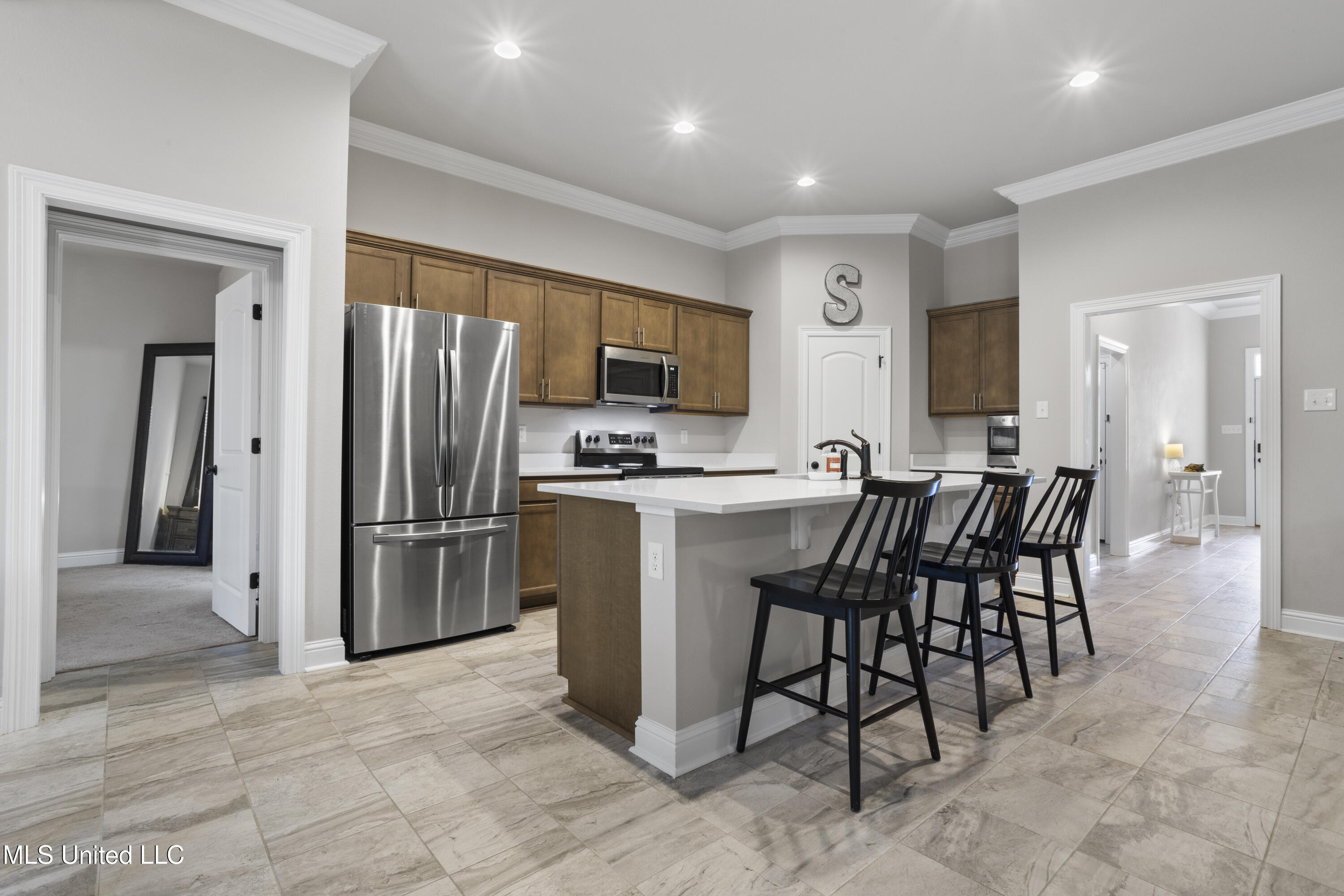 16519 Millsaps Avenue