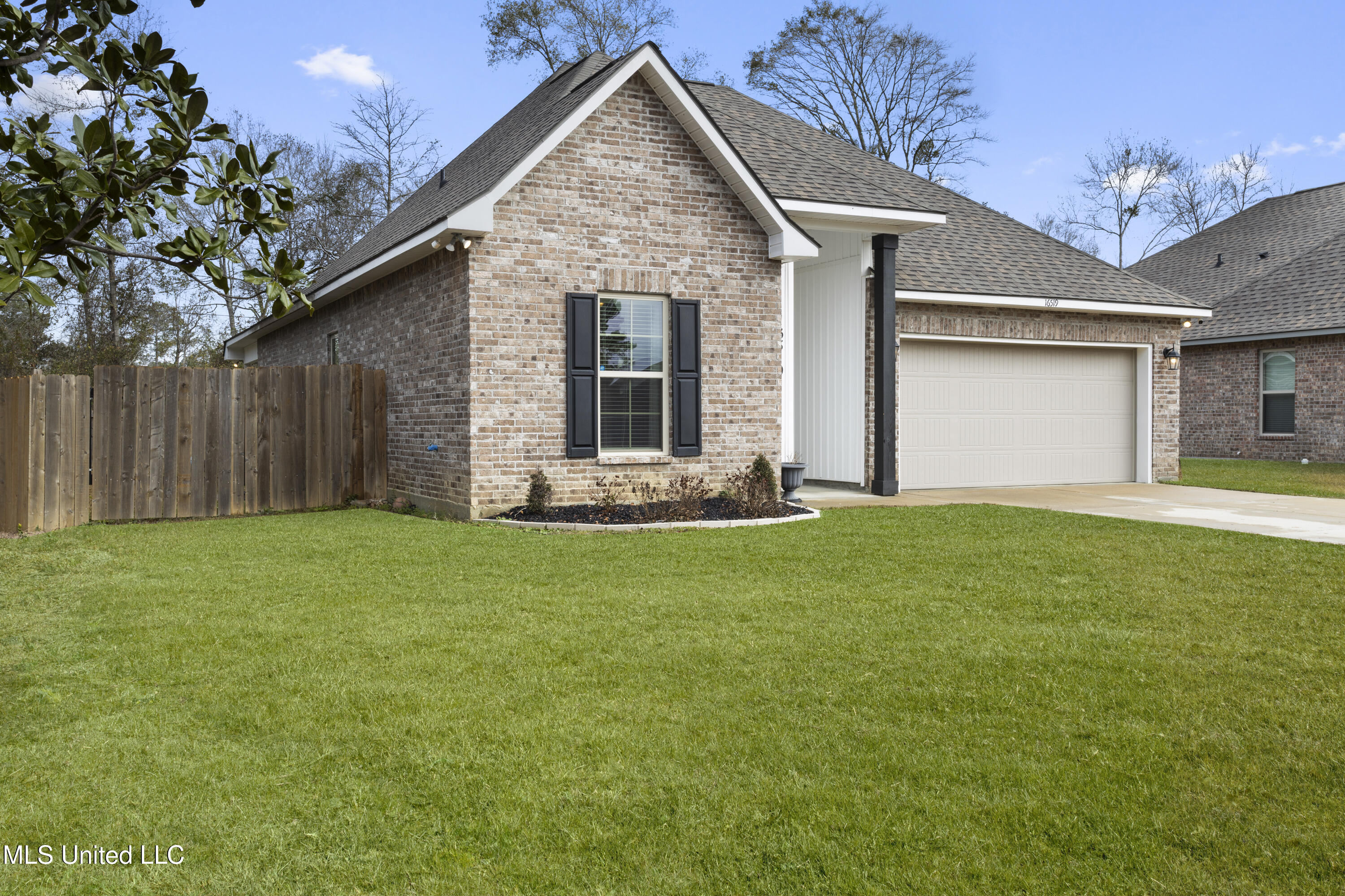 16519 Millsaps Avenue