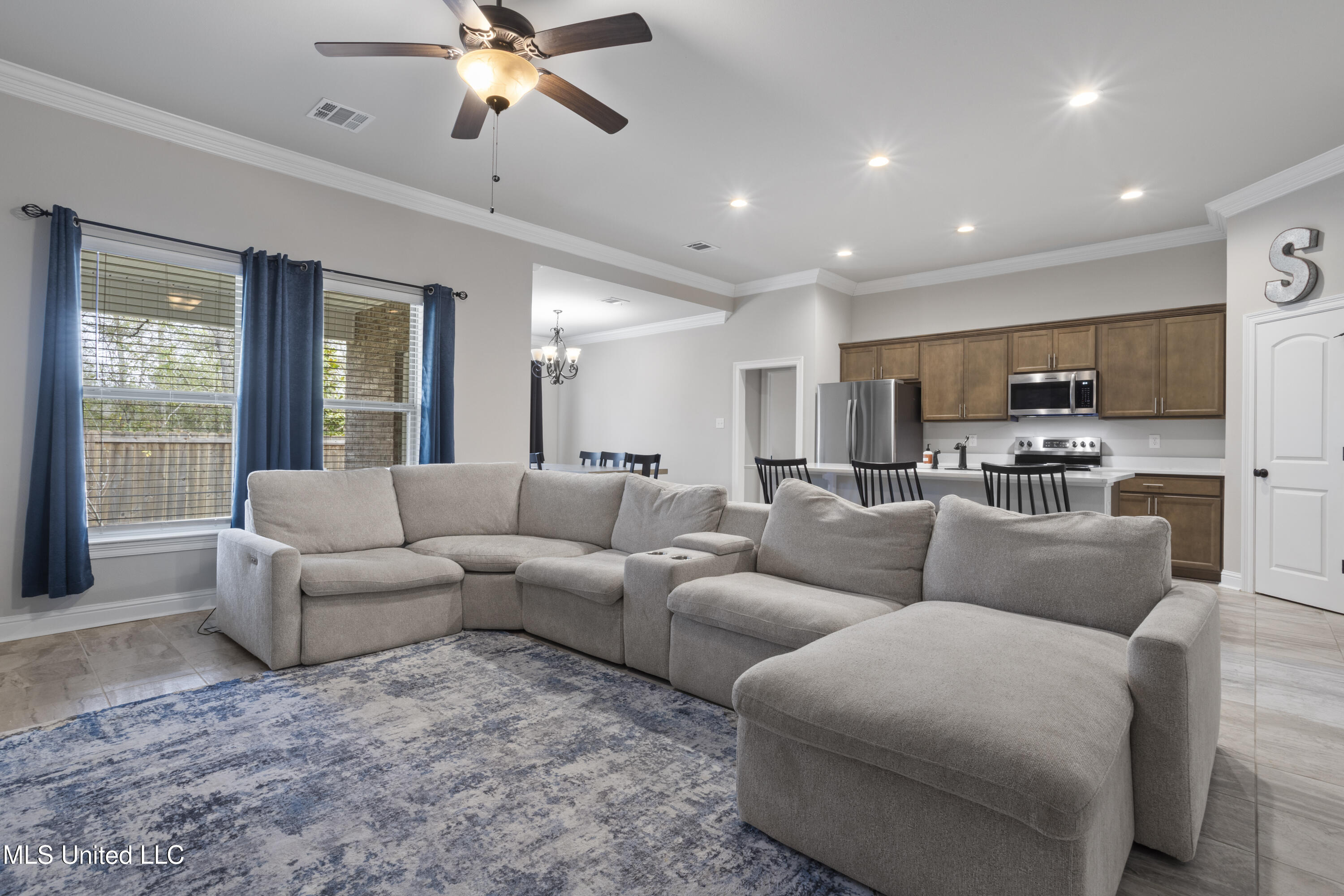 16519 Millsaps Avenue