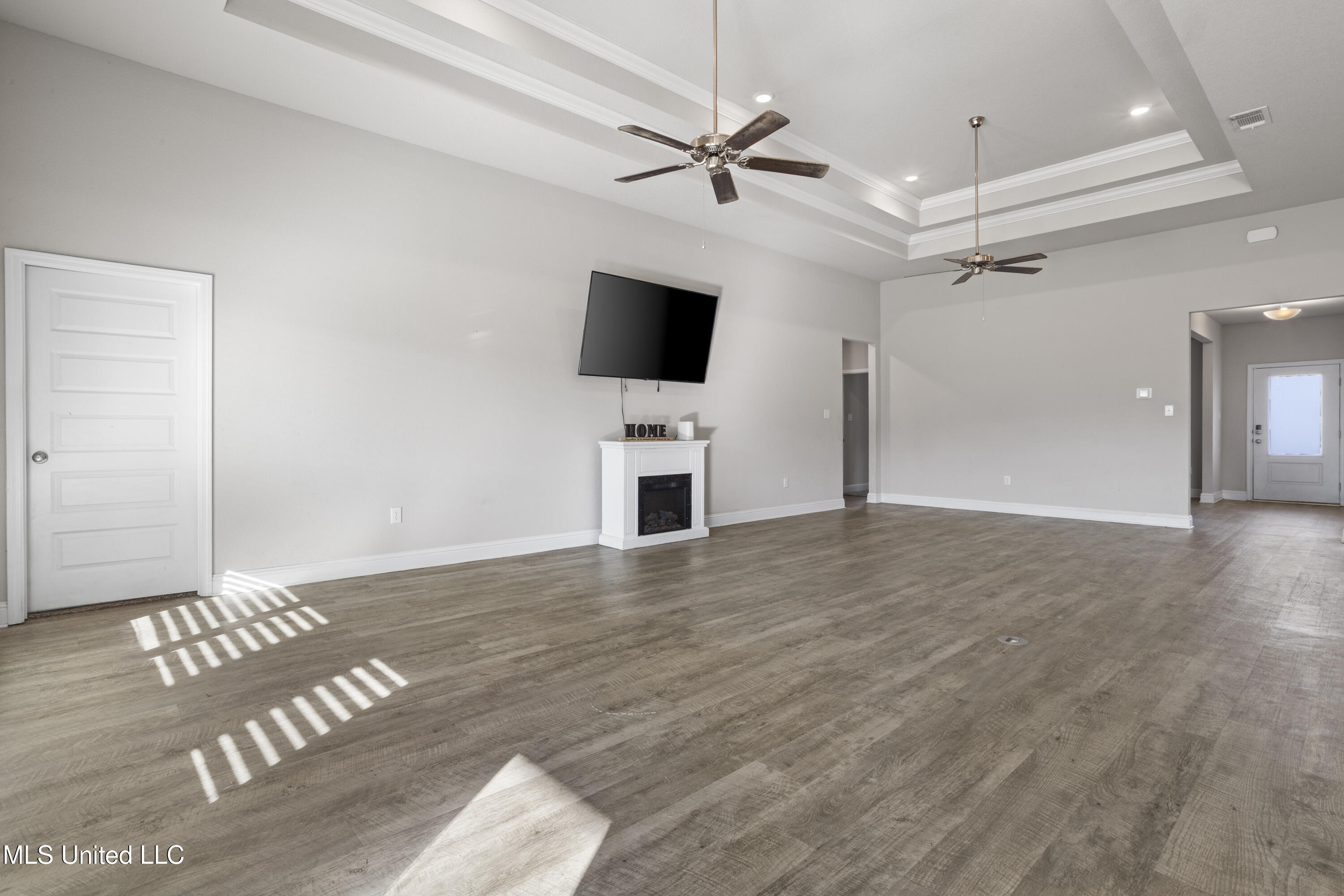 144 Saltmeadow Circle