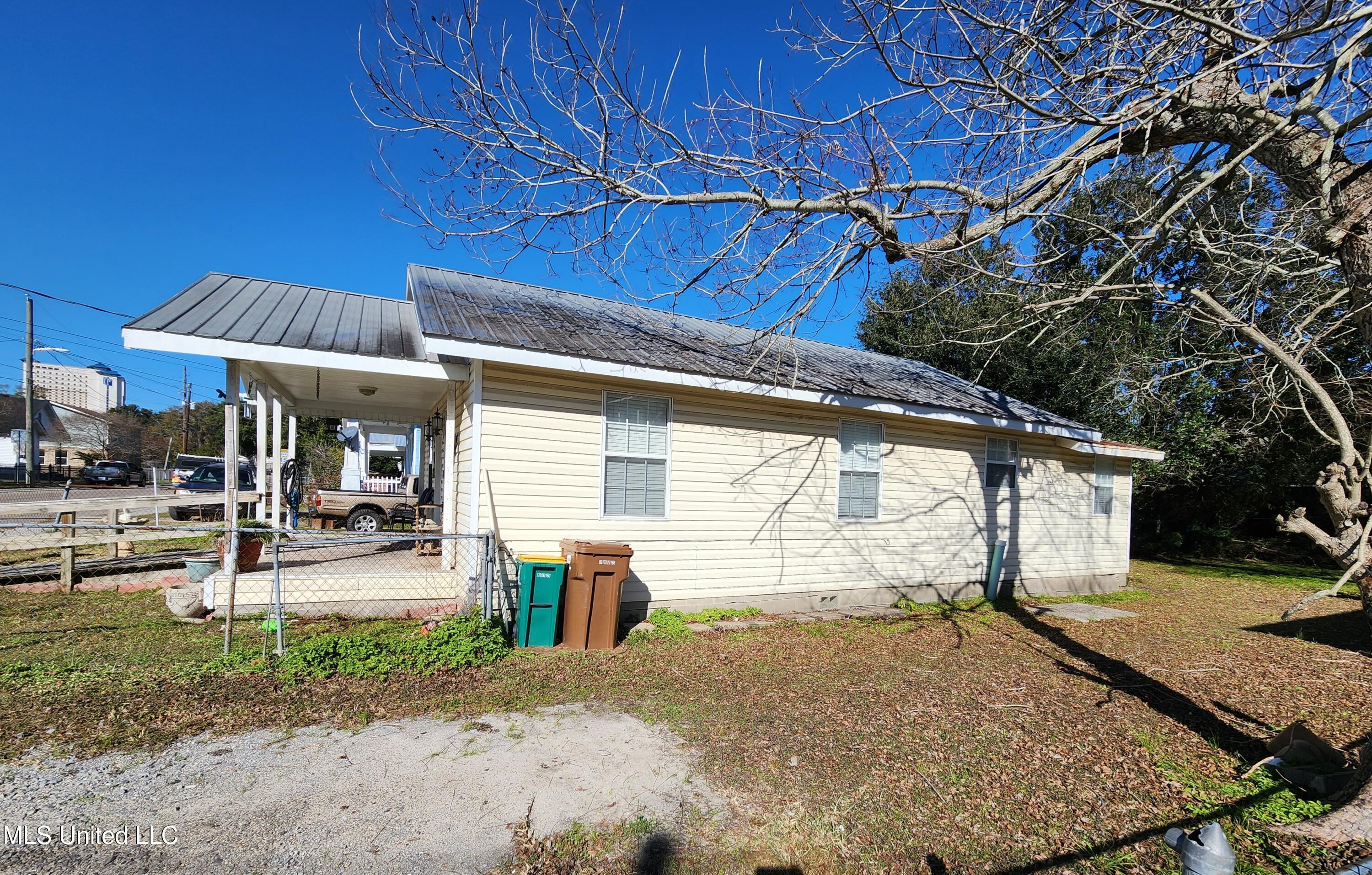 332 Haise Street
