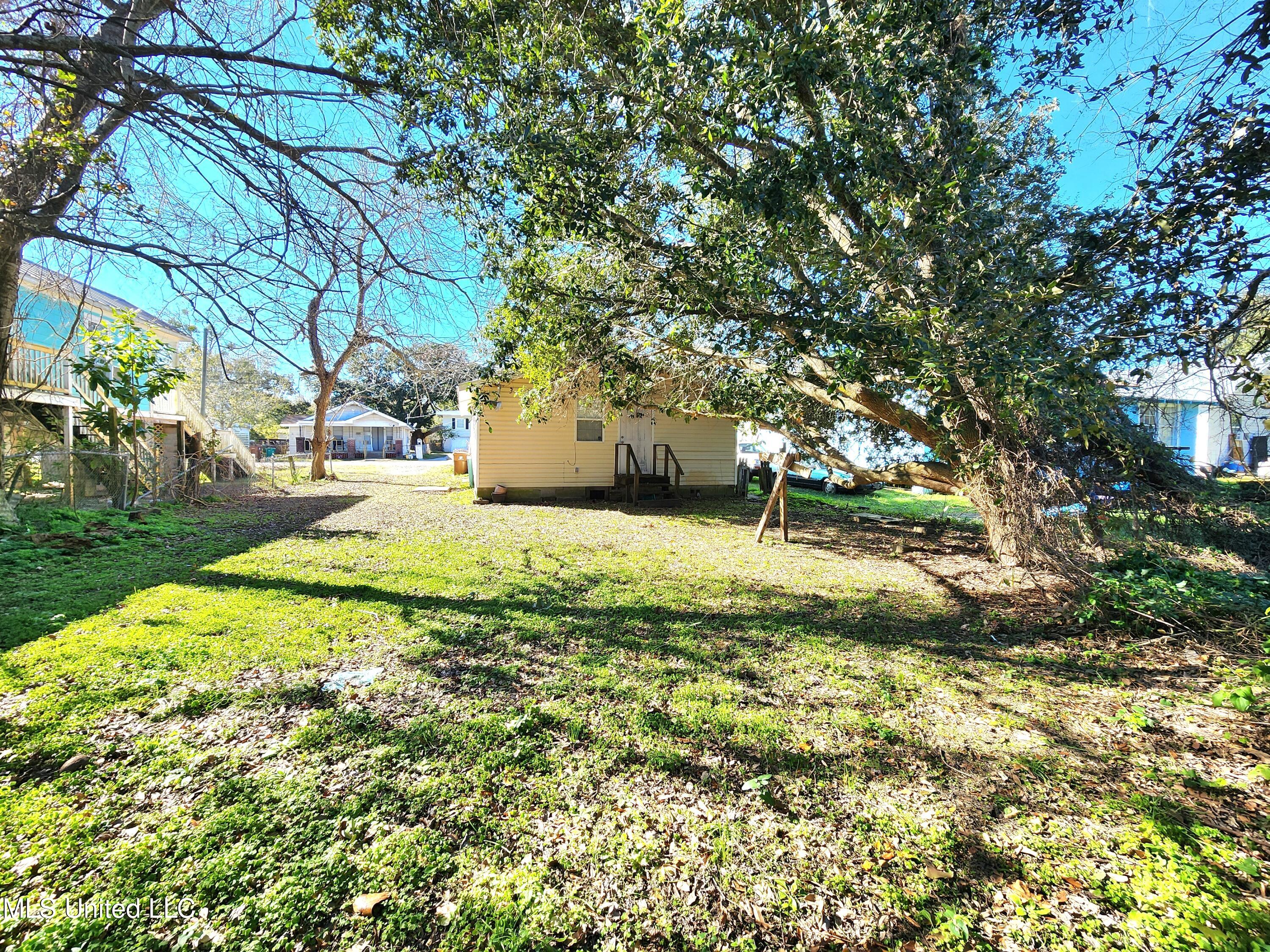 332 Haise Street