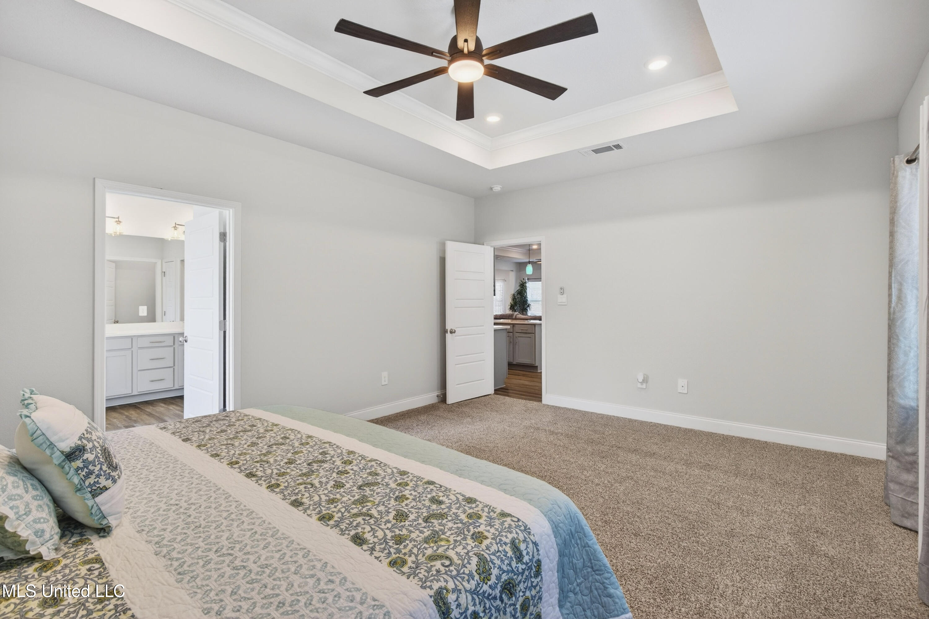 18927 Harrington Circle