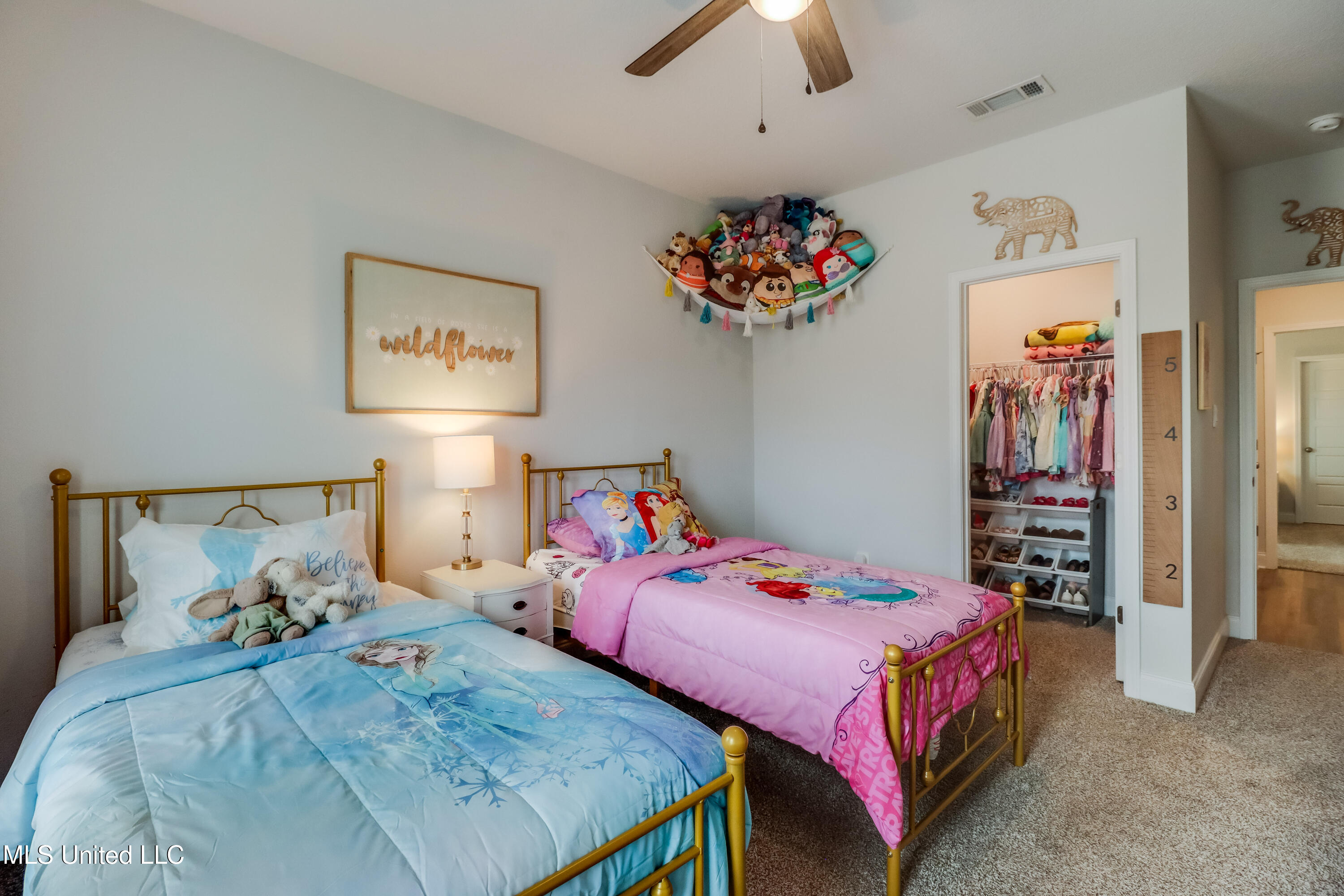 19040 Harrington Circle