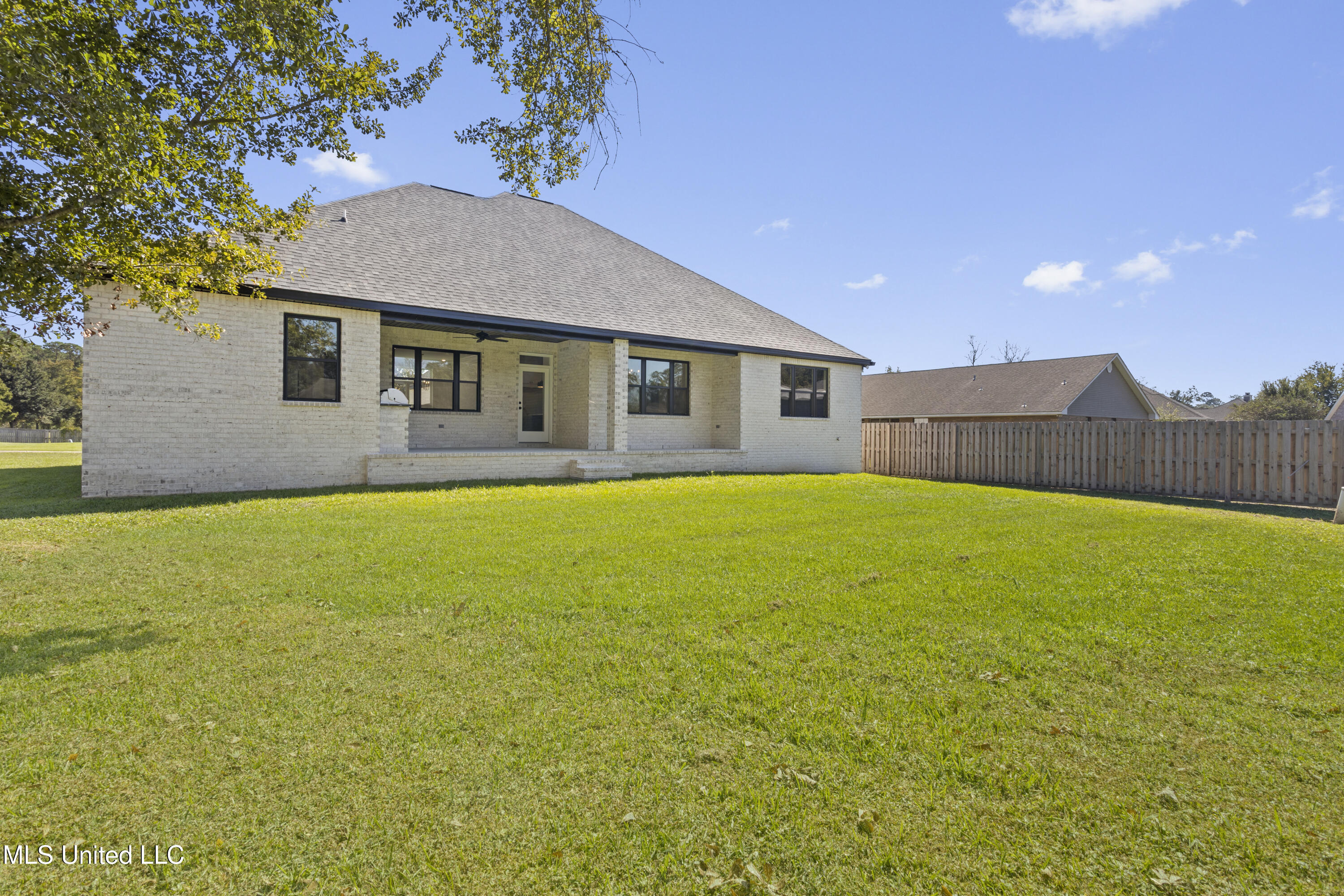 620 Old Savannah Drive