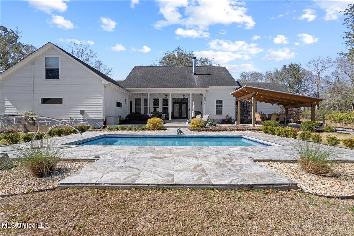 14301 Wolf Run Boulevard
