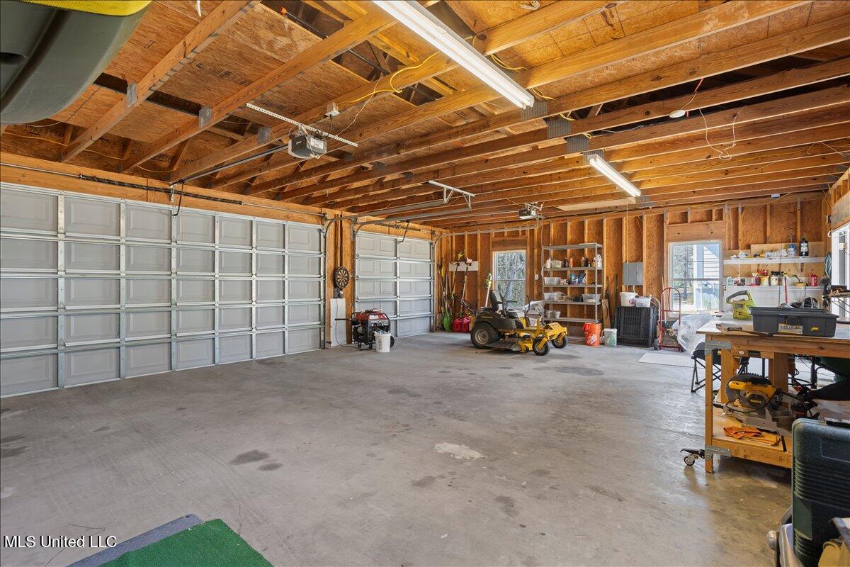 14301 Wolf Run Boulevard