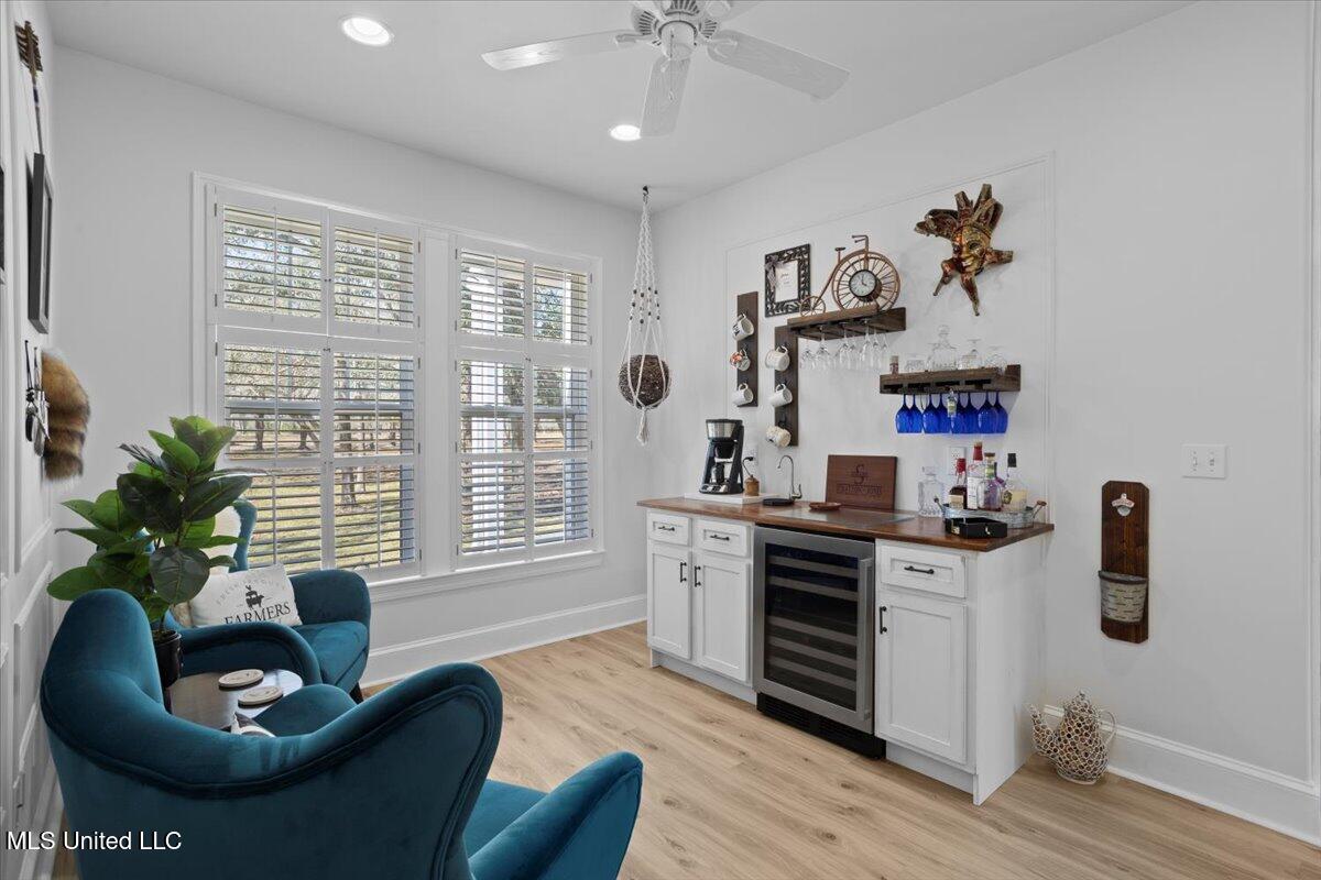 14301 Wolf Run Boulevard