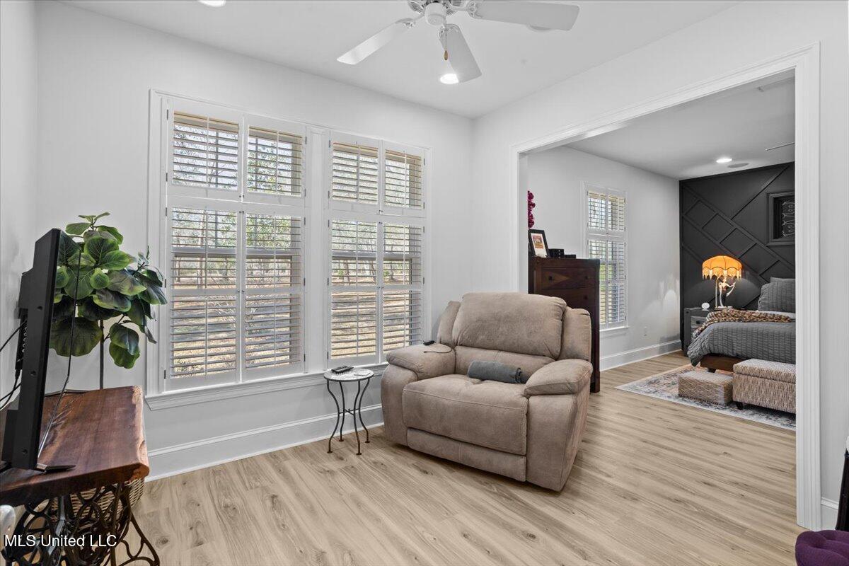 14301 Wolf Run Boulevard