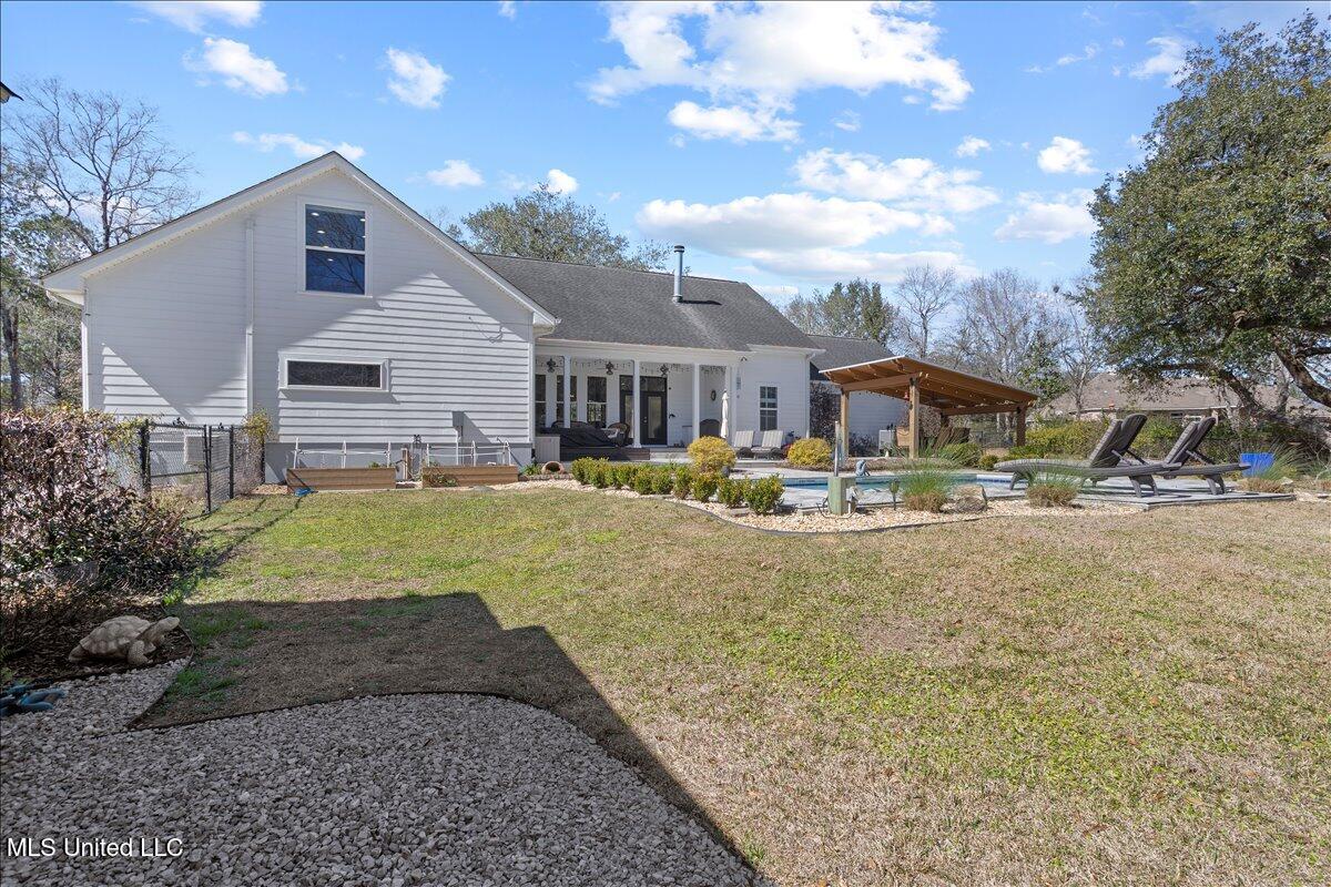 14301 Wolf Run Boulevard