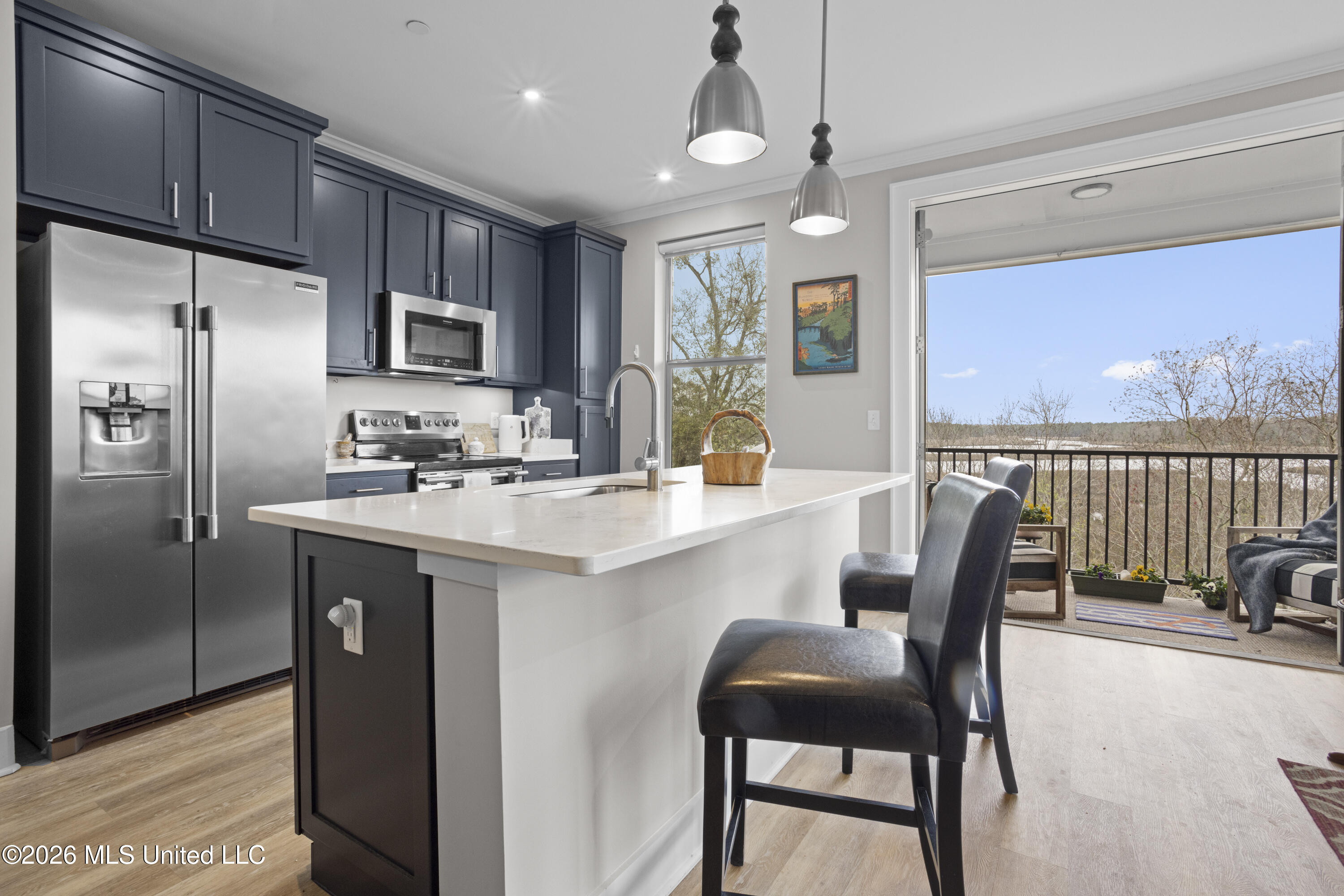 2501 Bienville Boulevard, 237