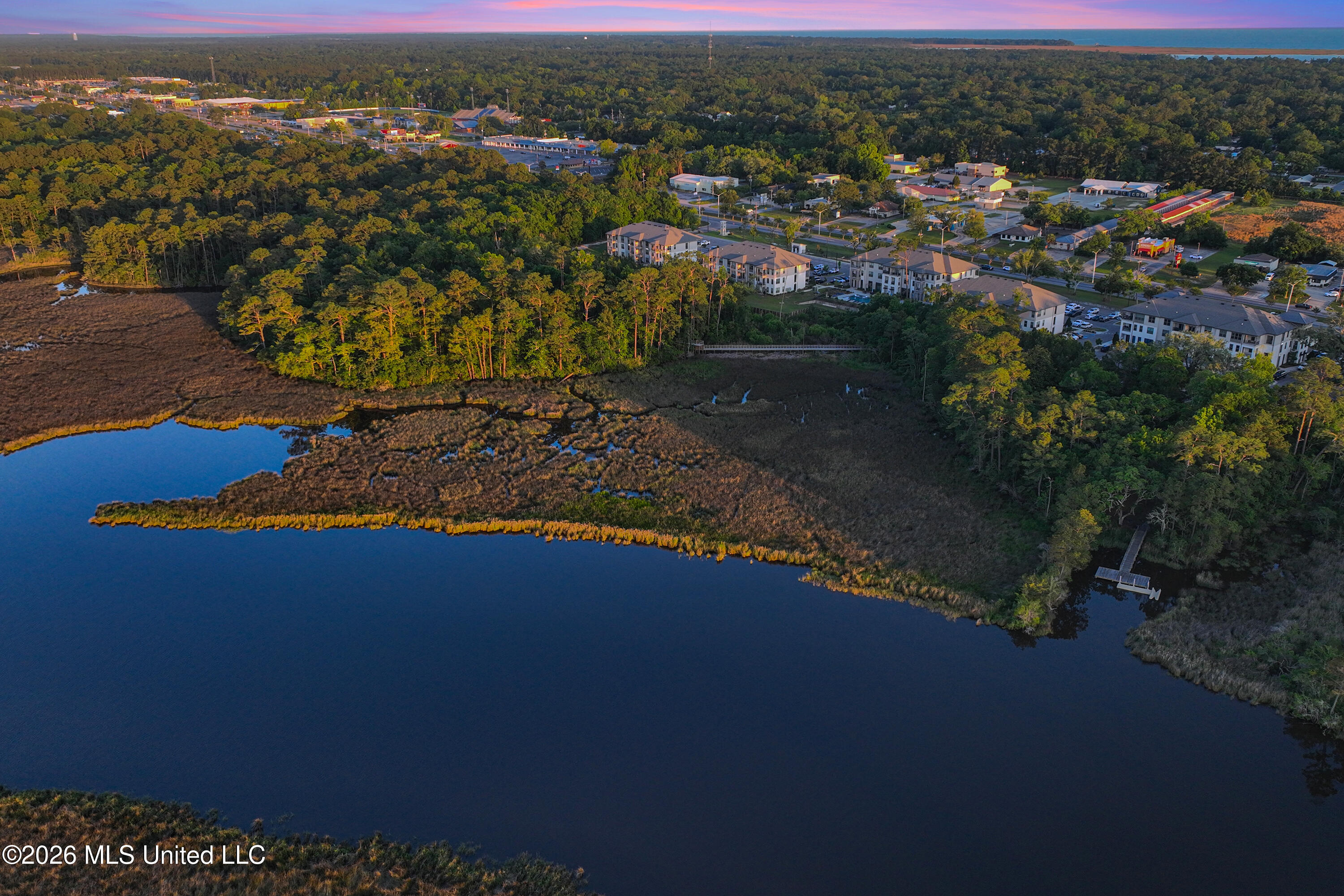 2501 Bienville Boulevard, 237