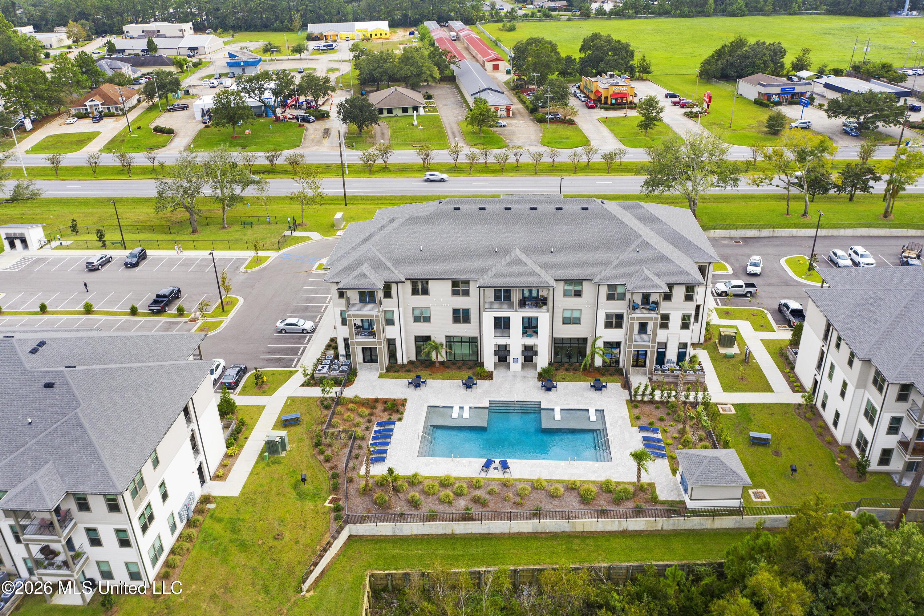 2501 Bienville Boulevard, 237