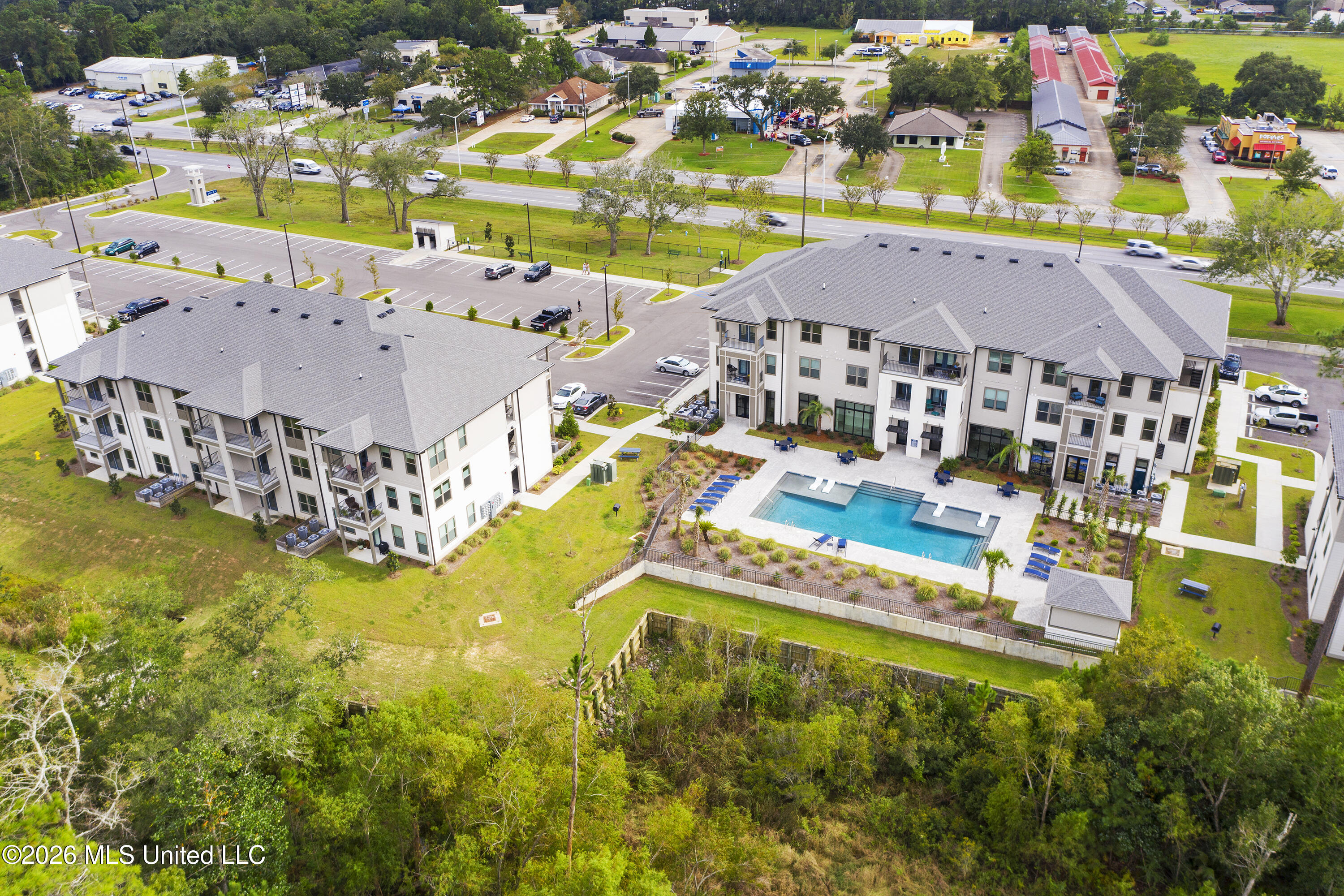 2501 Bienville Boulevard, 237