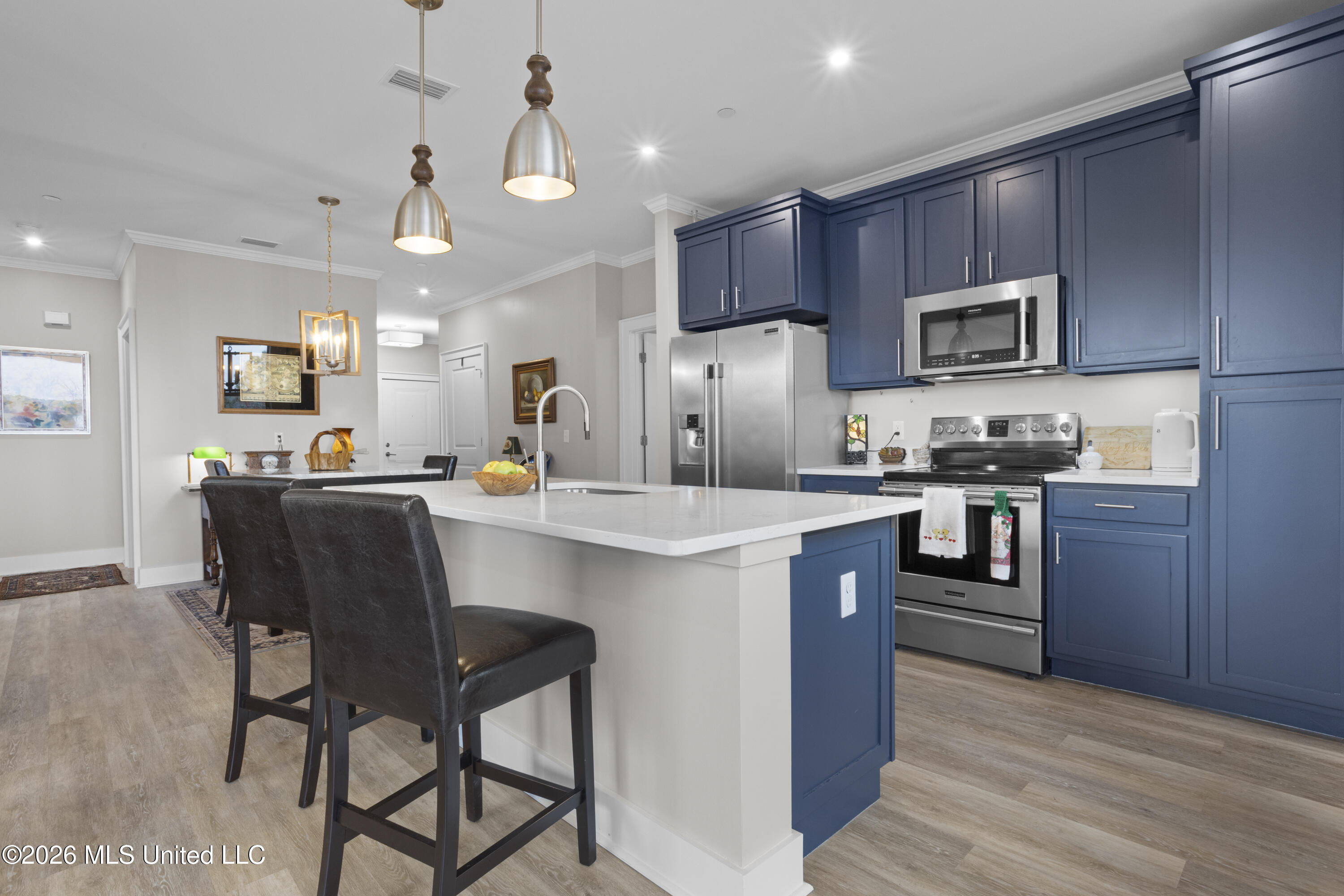 2501 Bienville Boulevard, 237