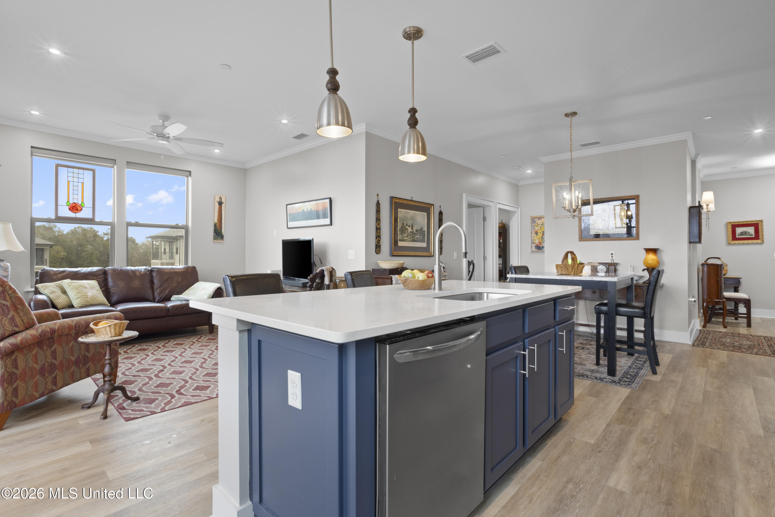 2501 Bienville Boulevard, 237