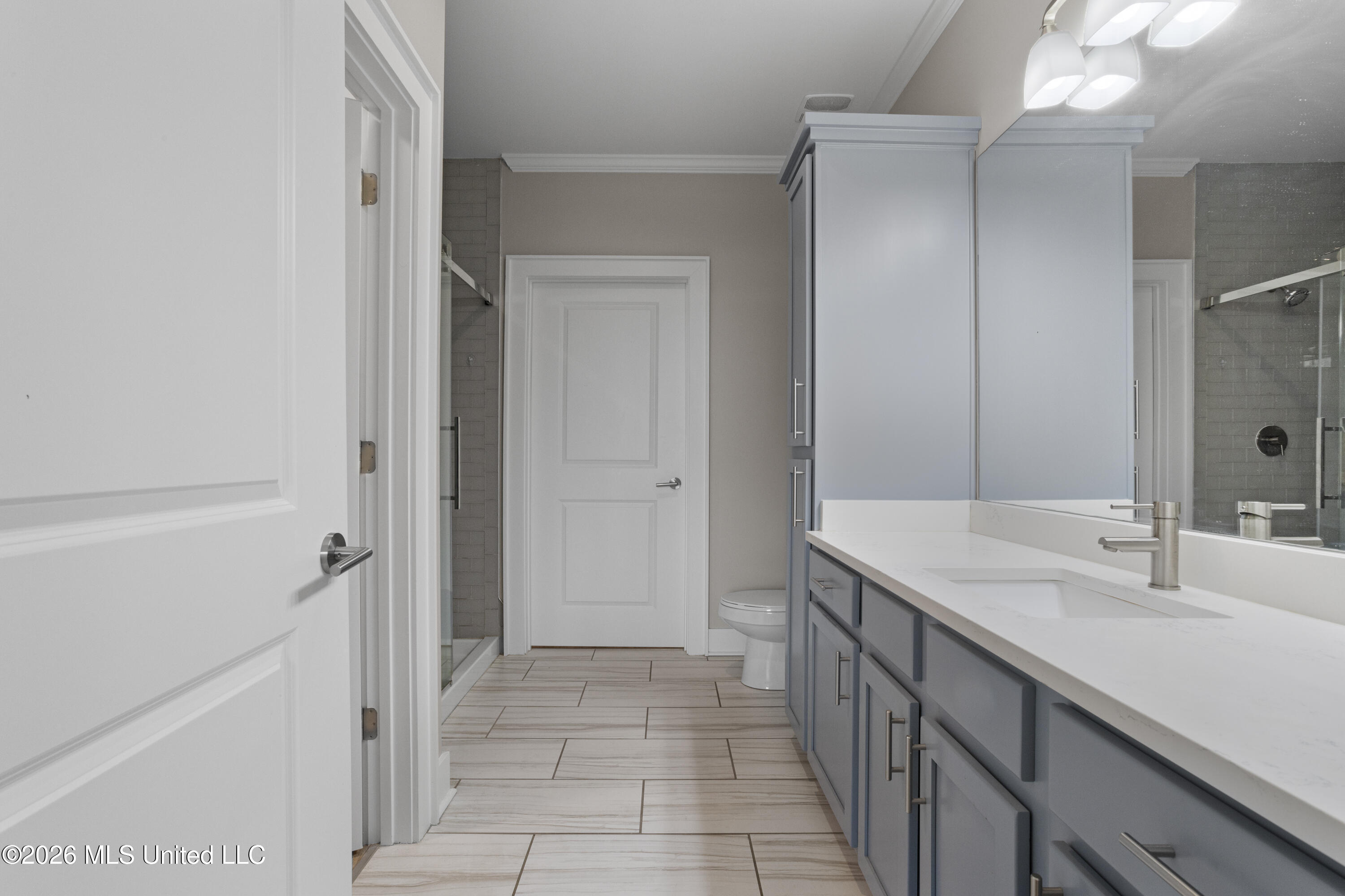 2501 Bienville Boulevard, 237