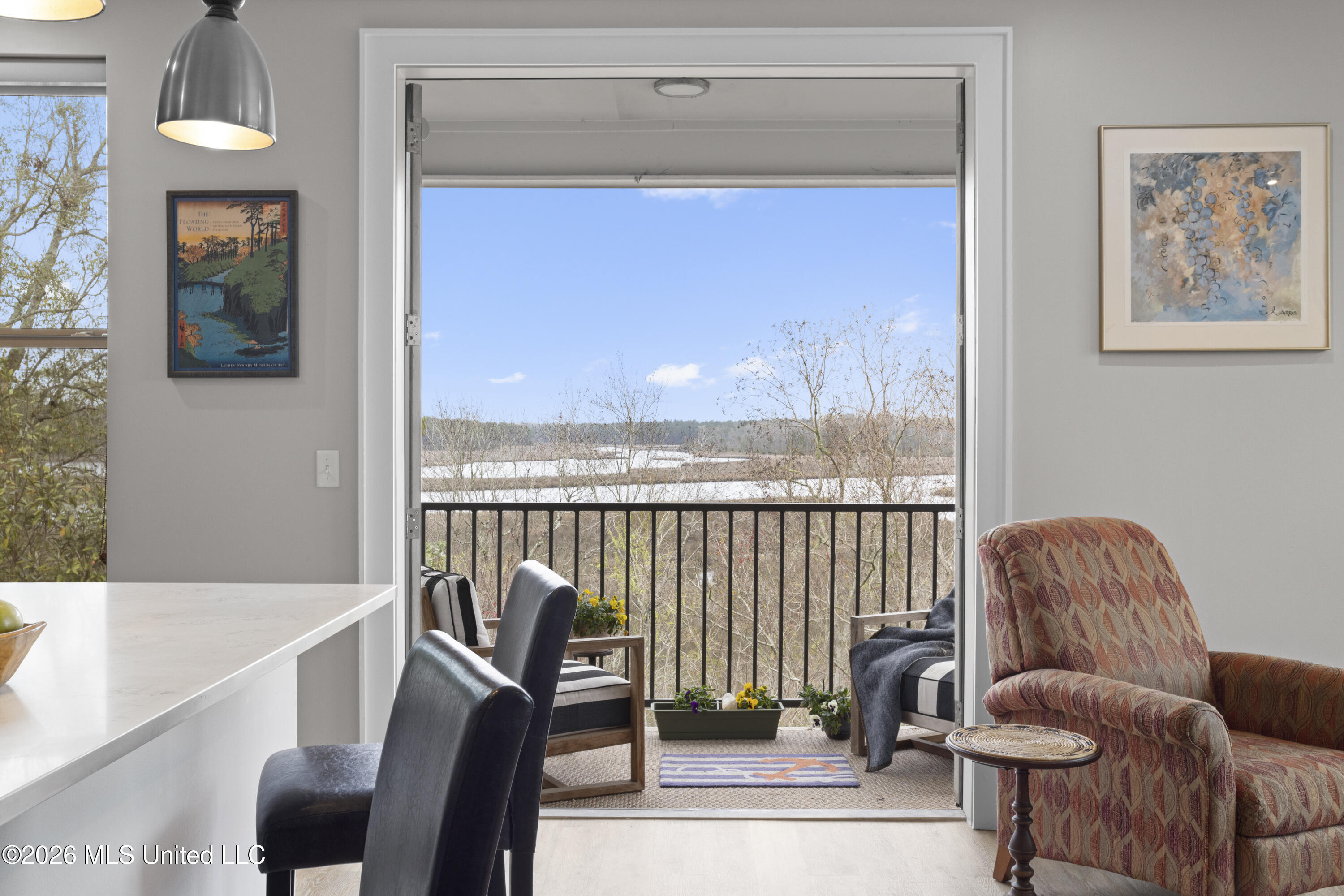 2501 Bienville Boulevard, 237