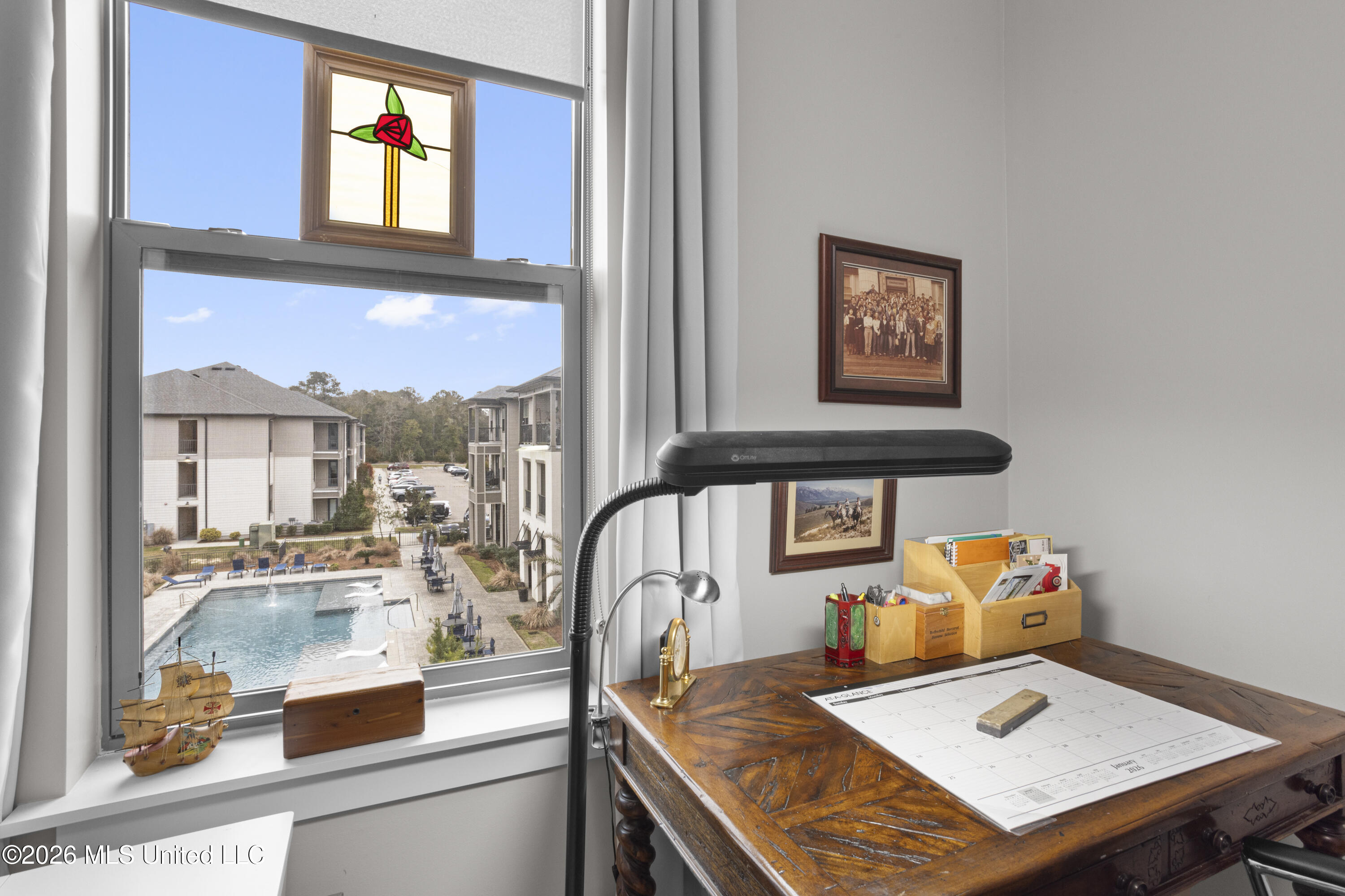 2501 Bienville Boulevard, 237