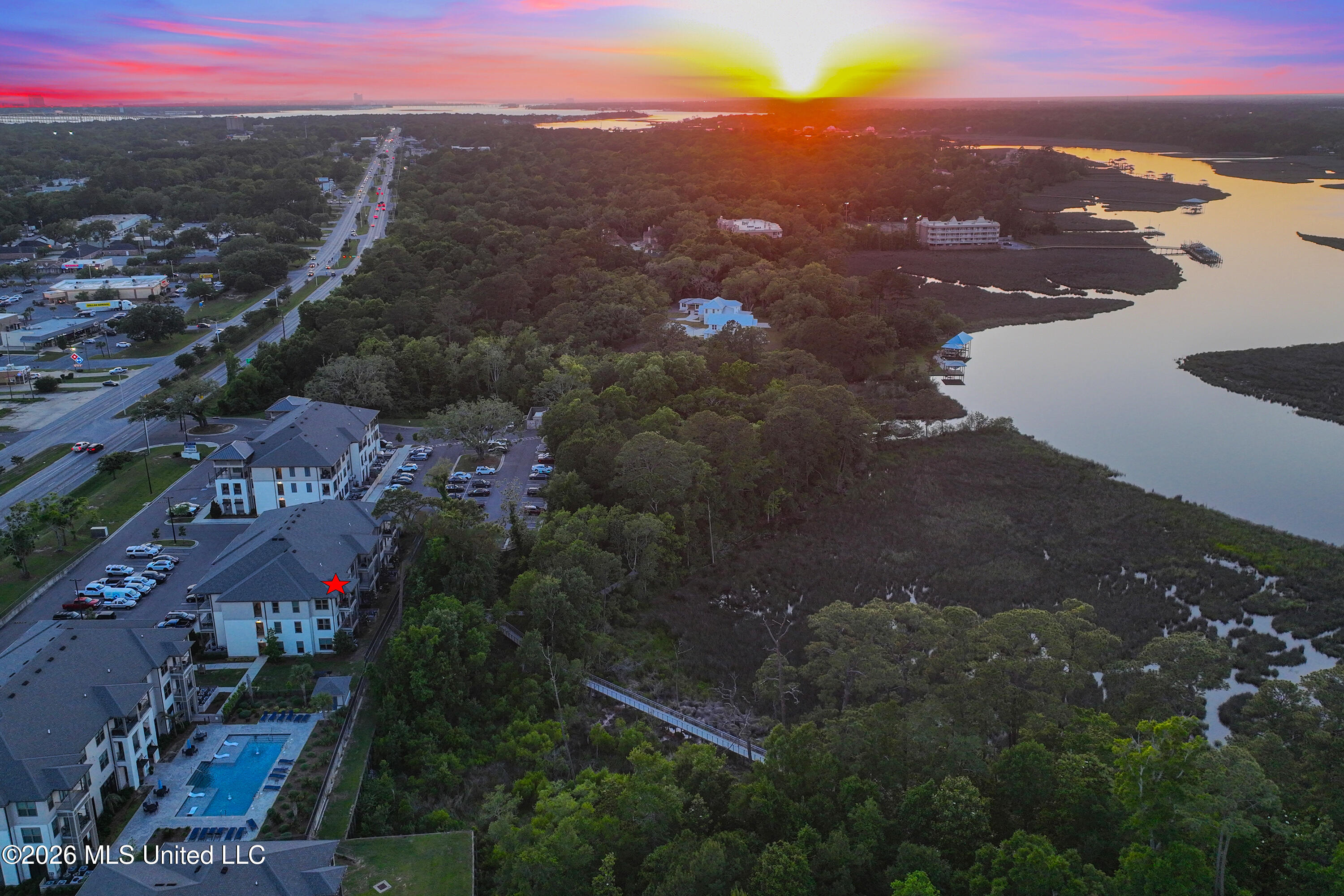 2501 Bienville Boulevard, 237